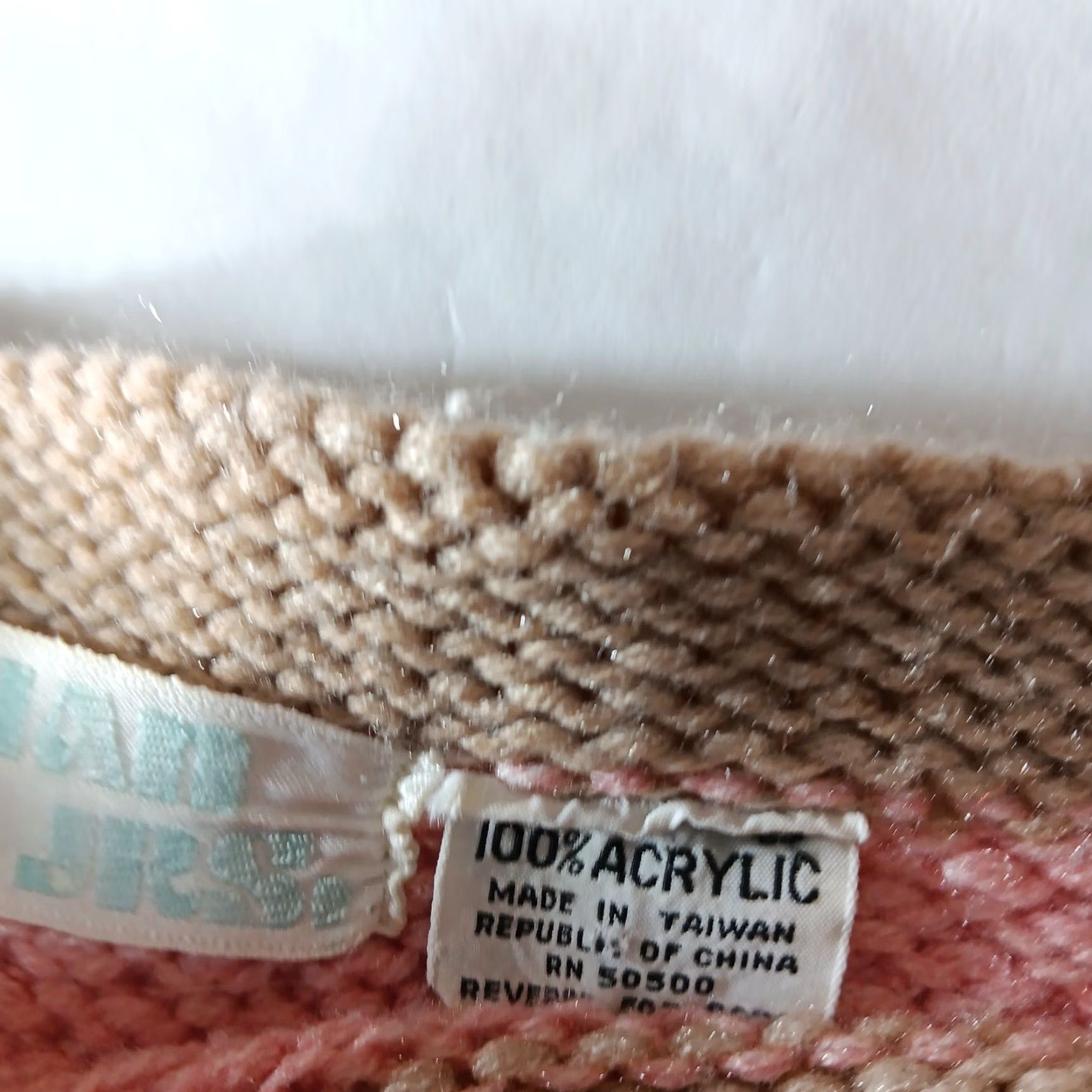 Vintage VINTAGE Evian Jrs Sweater Pullover M Cream Pink Brown Chunky Boat Neck Women Size M / US 6-8 / IT 42-44 - 6 Thumbnail