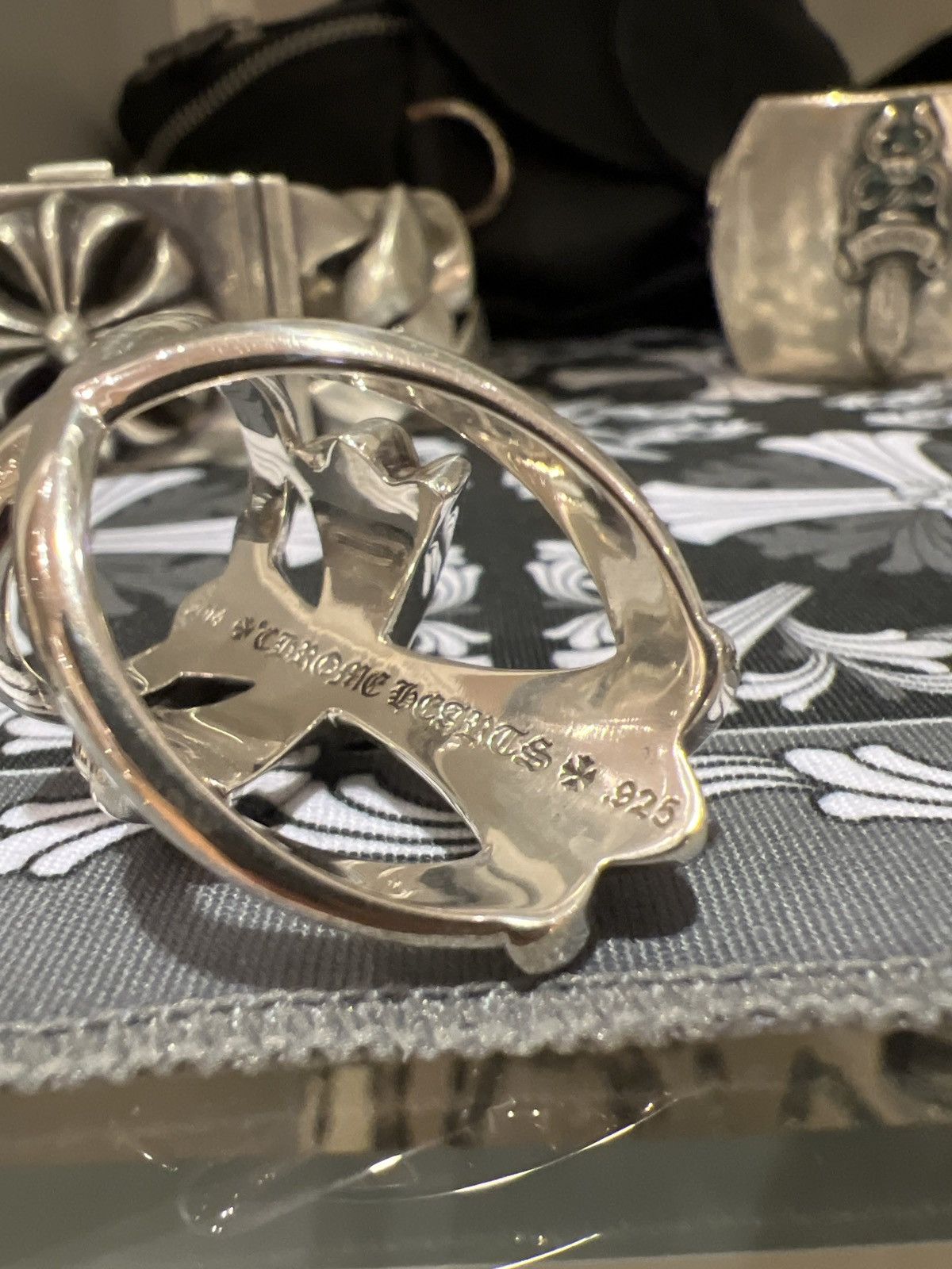 Chrome Hearts Chrome Hearts Emerald Pave Infinity Cross Ring Size ONE SIZE - 9 Thumbnail