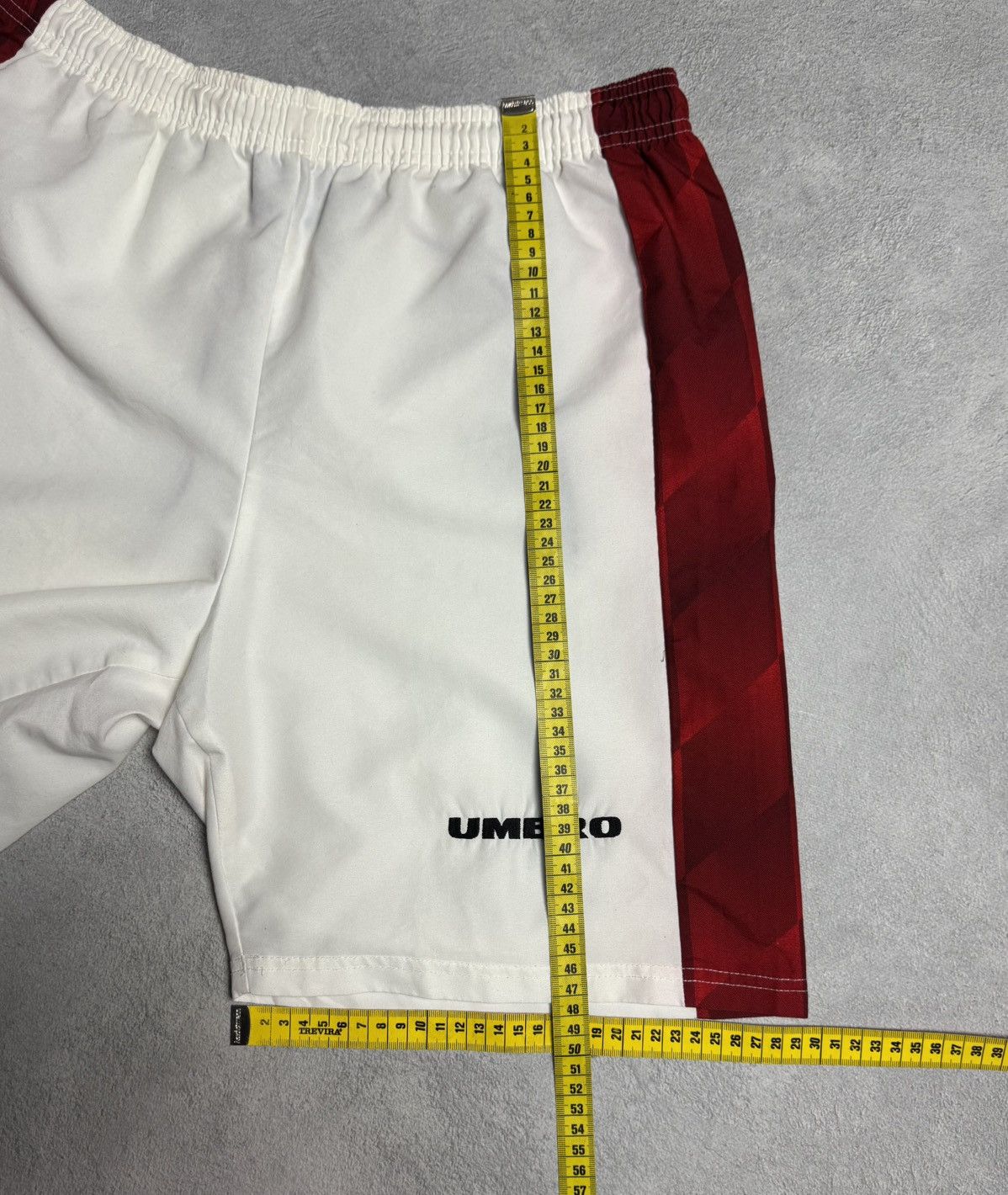 Umbro Manchester United 1996/98 Home Football Soccer Shorts Umbro Size US 30 / EU 46 - 14 Thumbnail