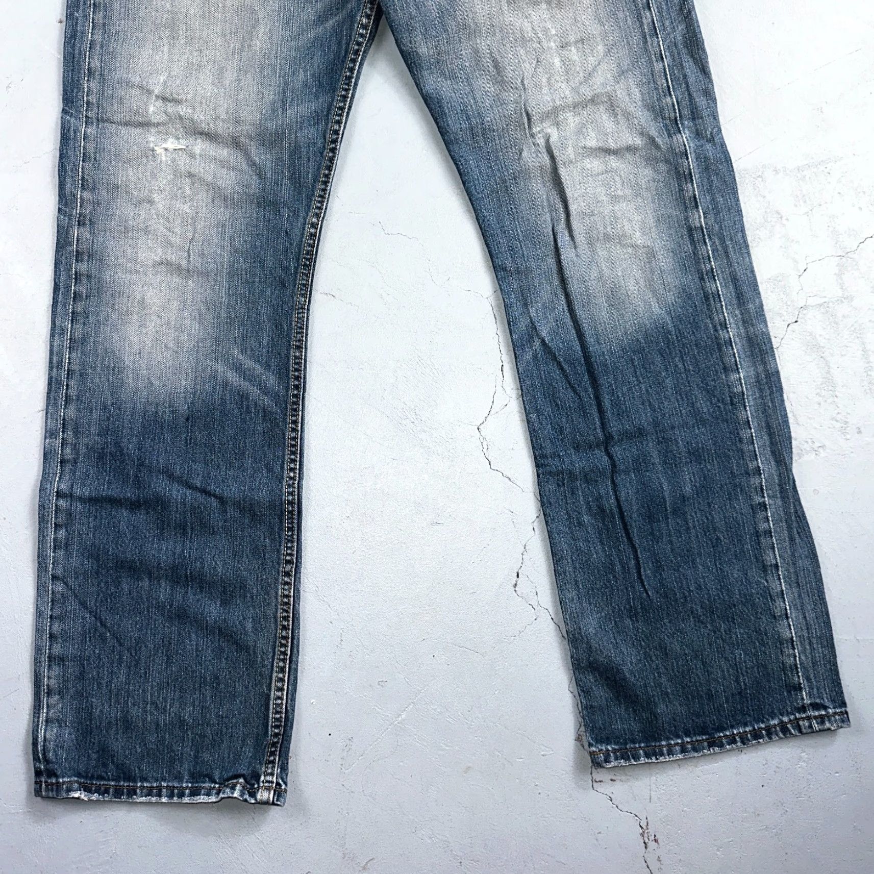 Levi's Levis 501 Vintage Y2K XX Straight Leg Jeans Blue Med Wash 33x32 32x31 Levi's 501 Jeans Mens Denim 90s Straight Vintage Blue Size US 33 - 3 Thumbnail