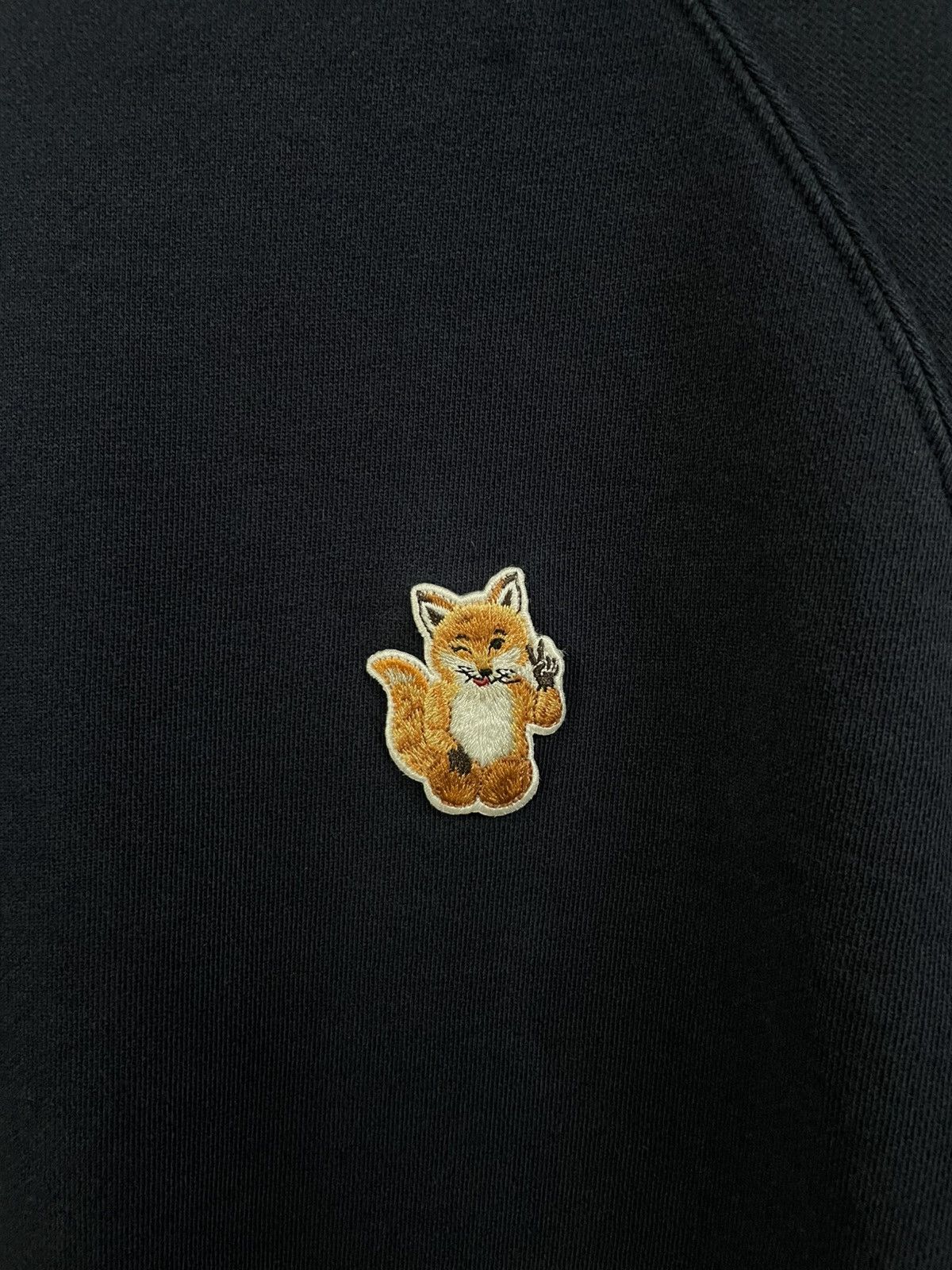 Maison Kitsune Maison Kitsune All Right Fox Patch Sweatshirt Size US L / EU 52-54 / 3 - 6 Thumbnail