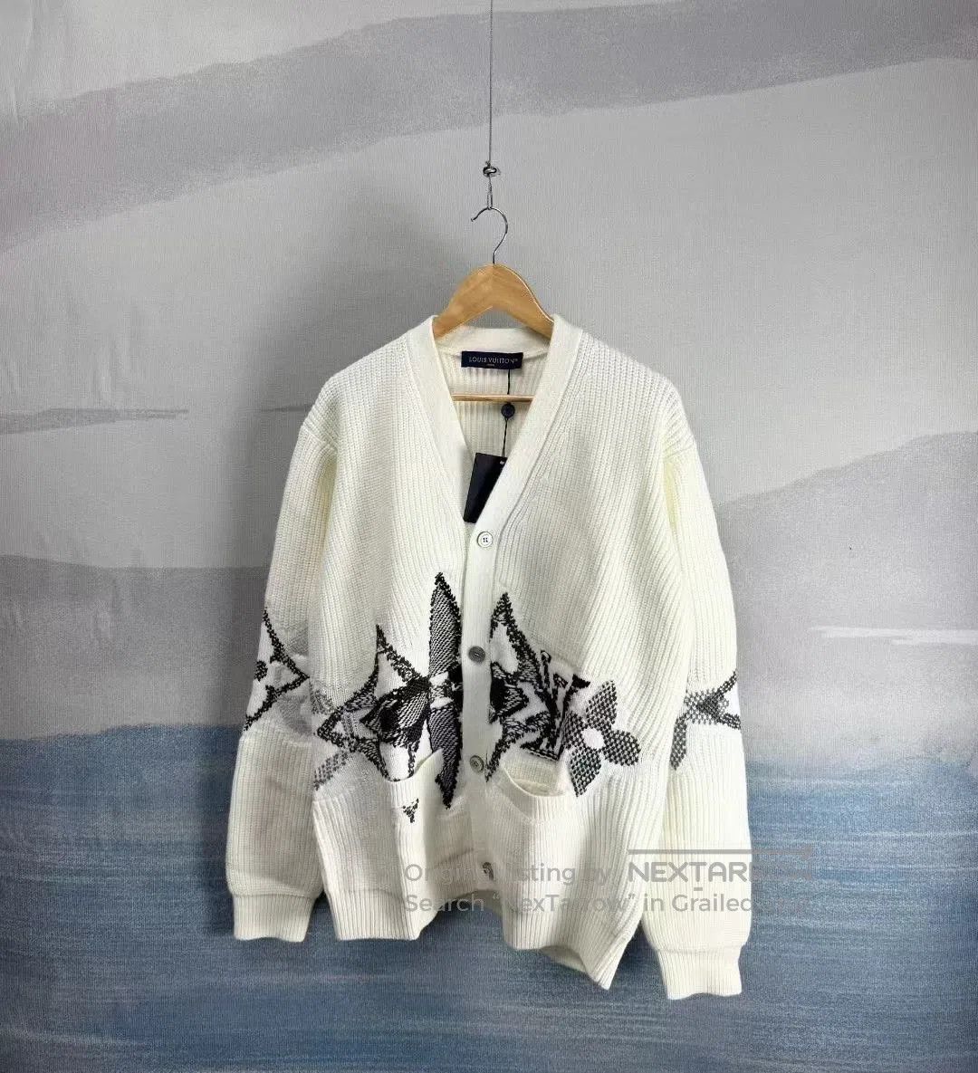 Louis Vuitton Louis Vuitton Floral Wool Cardigan Sweater. Size L / US 10 / IT 46 - 1 Thumbnail
