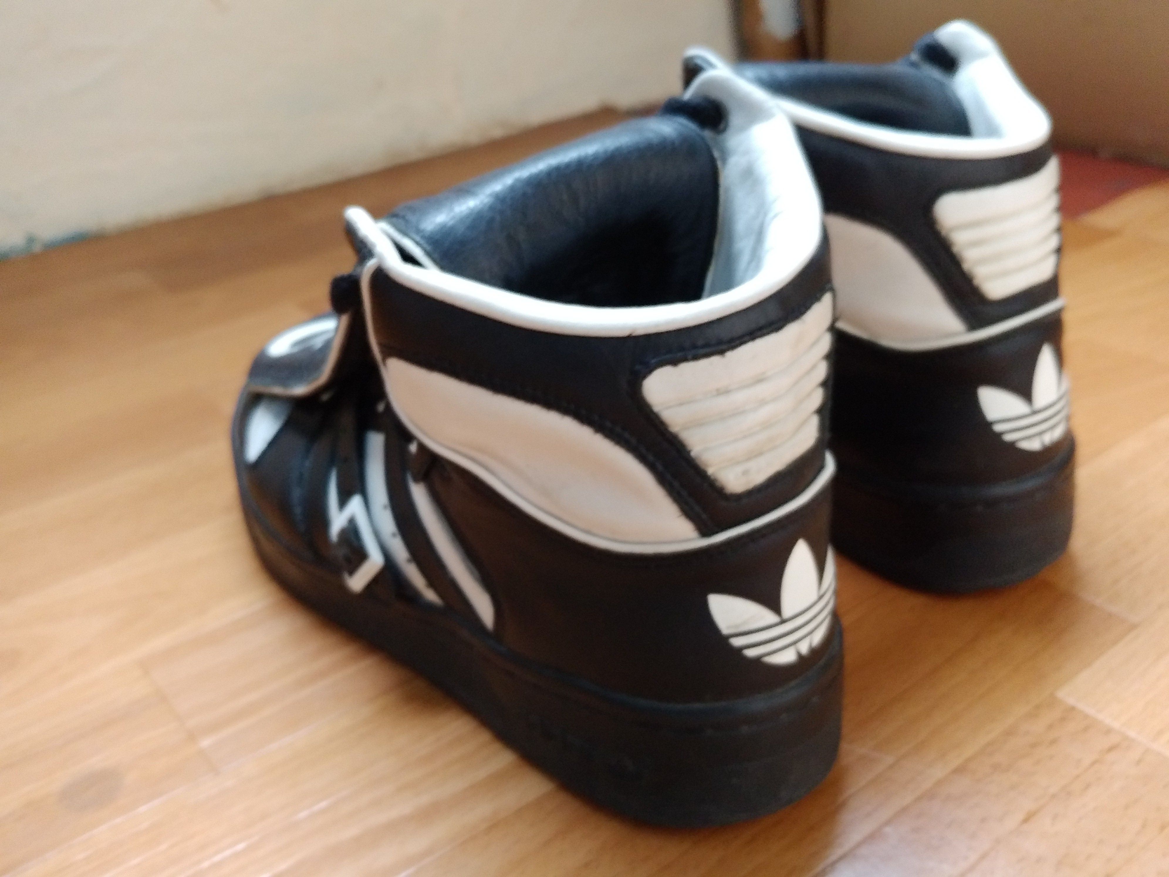 Adidas × Jeremy Scott Adidas Jeremy Scott Sneakers Conductor Instinct Shoes G00905 Size US 8.5 / EU 41-42 - 10 Thumbnail