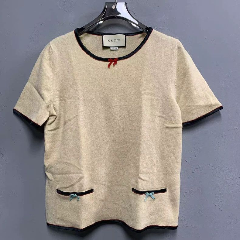 Gucci Gucci Cashmere short sleeves 2503-Nextarrow Size US M / EU 48-50 / 2 - 1 Thumbnail