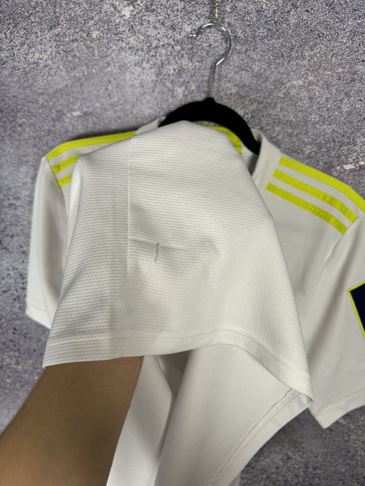 Adidas × Vintage Vintage Leeds United 2021/22 Adidas Soccer Jersey Medium Size US M / EU 48-50 / 2 - 12 Thumbnail