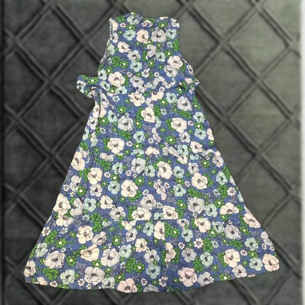 Croft & Barrow Croft & Barrow Blue White Flower Sleeveless Full Button Front Body Length Dress Women L Blue Floral A-Line Long Dress Size L / US 10 / IT 46 - 1 Thumbnail
