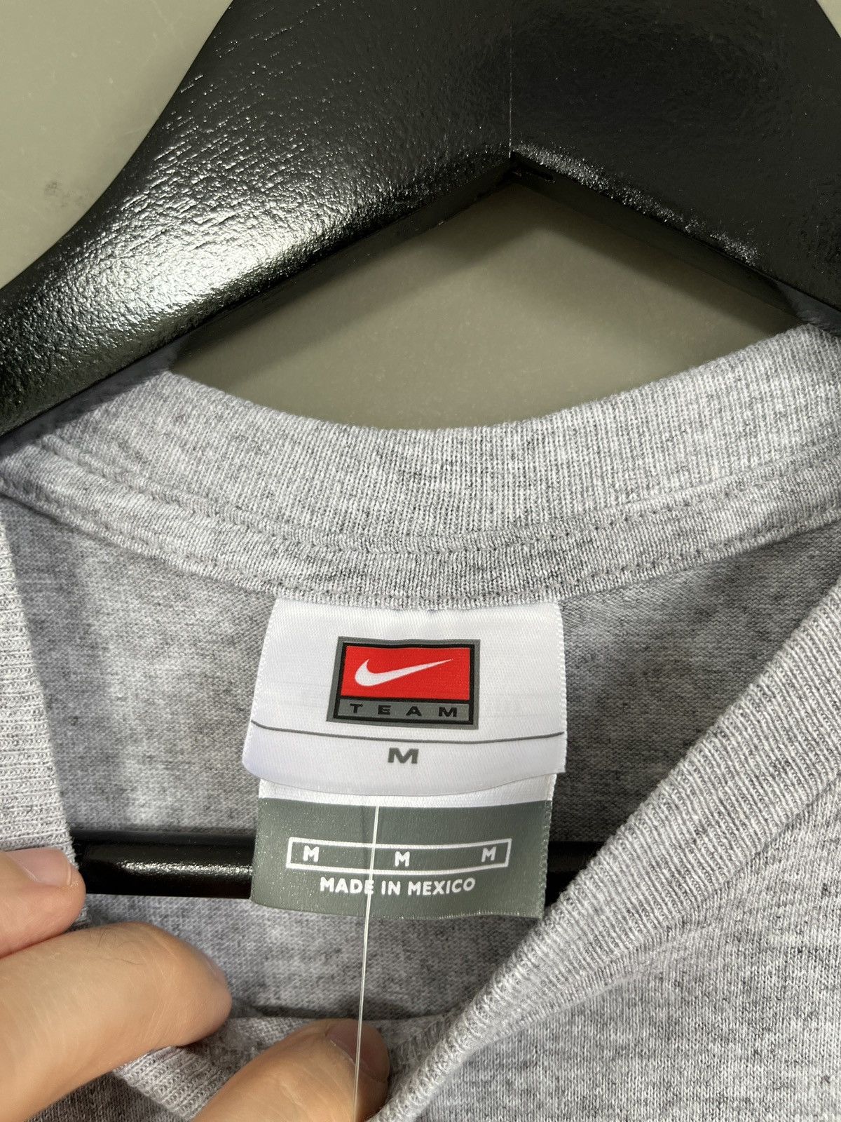 Nike Nike vtg Roger That! Roger Federer BOYS Deadstock T-shirt Size US M / EU 48-50 / 2 - 3 Thumbnail