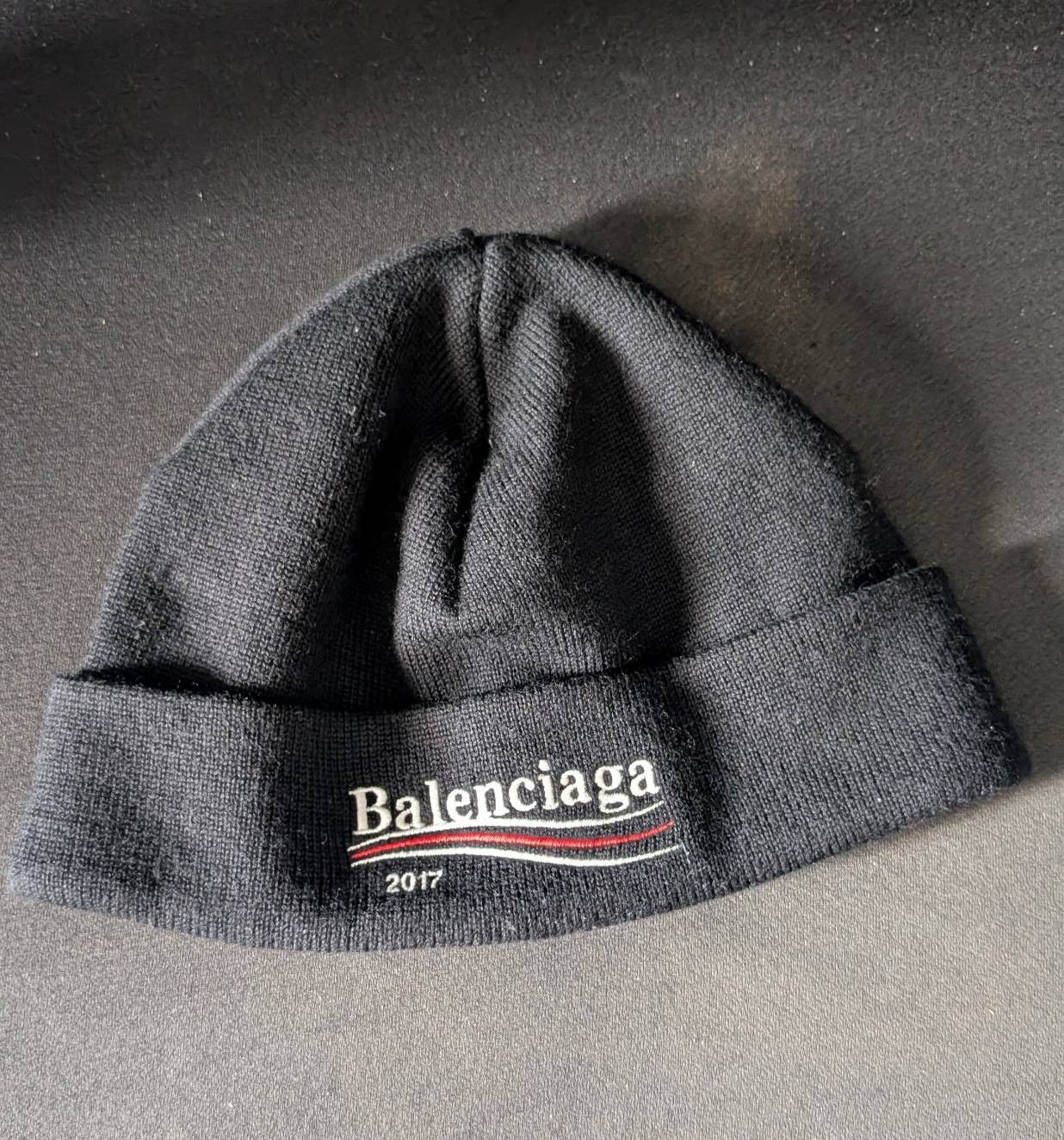 Balenciaga BEVERLY HILLS BEANIE | Grailed