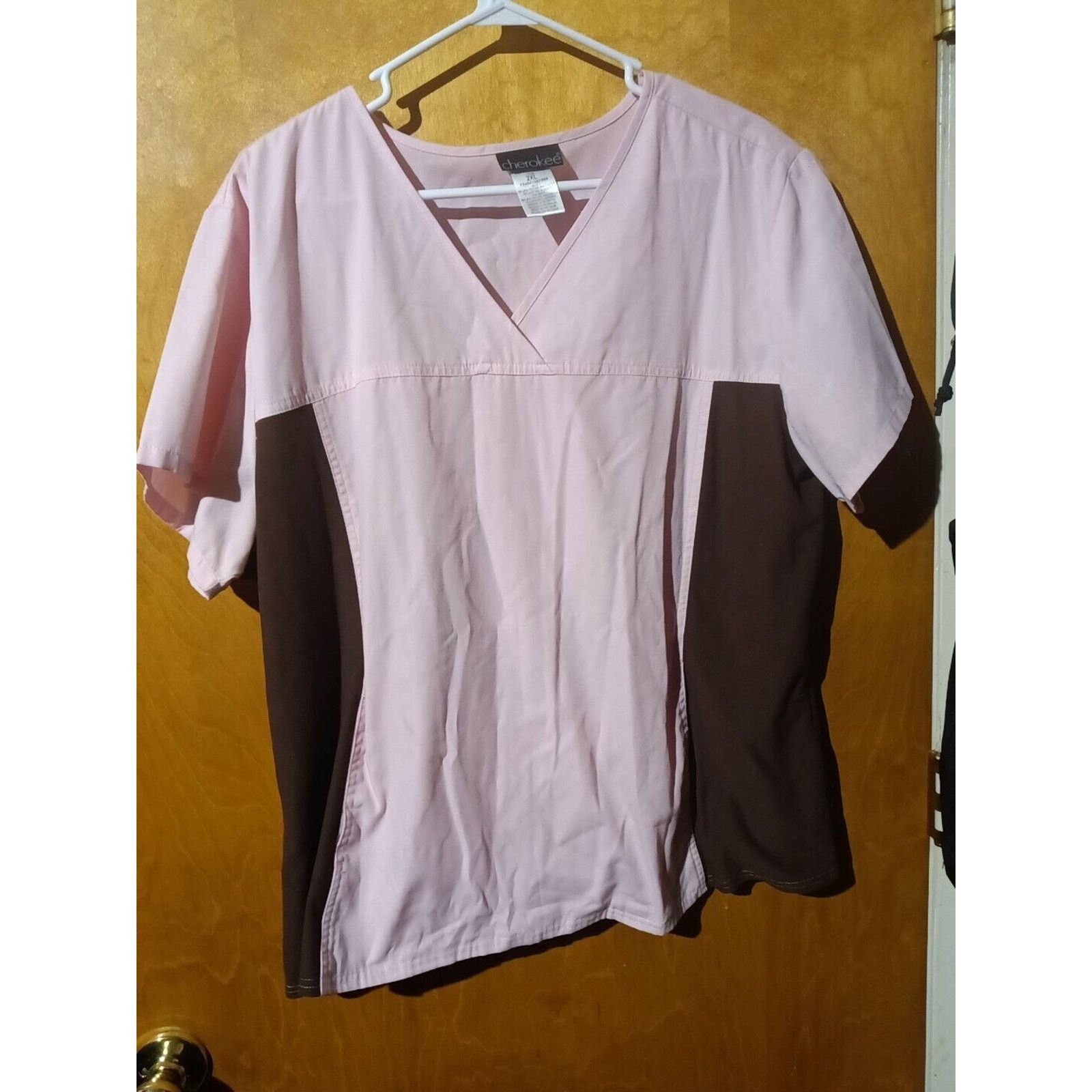 Cherokee Cherokee Women Pink Short Sleeve V Neck Size 2xl. 009 Size XXL / US 16-18 / IT 52-54 - 1 Thumbnail