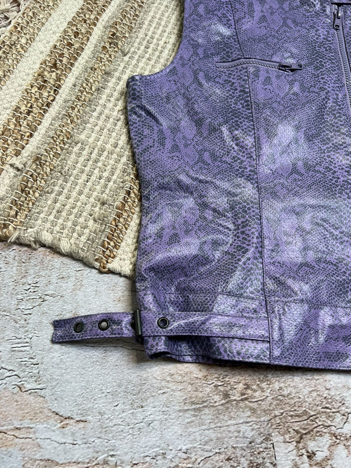 Japanese Brand × Seditionaries Vintage Japanese style snake print cropped vest Size S / US 4 / IT 40 - 2 Thumbnail