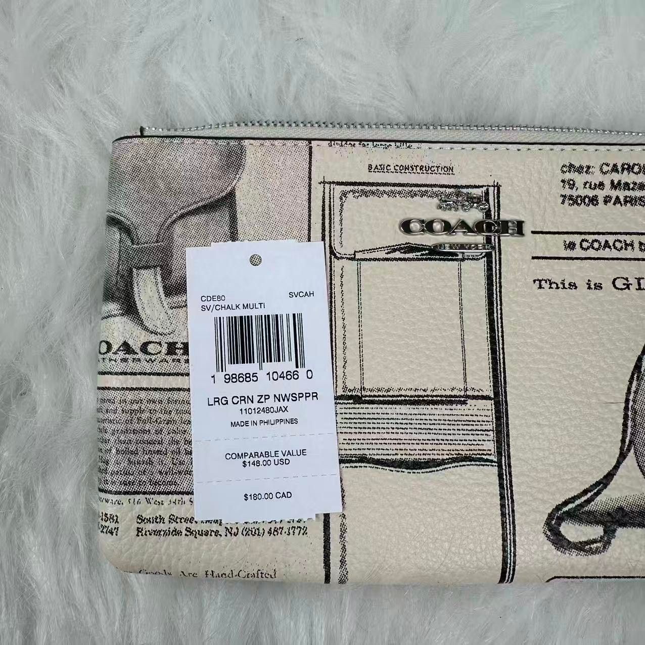 Coach Coach Large Corner Zip Wristlet Newspaper Print Silver/Chalk Size ONE SIZE - 5 Thumbnail