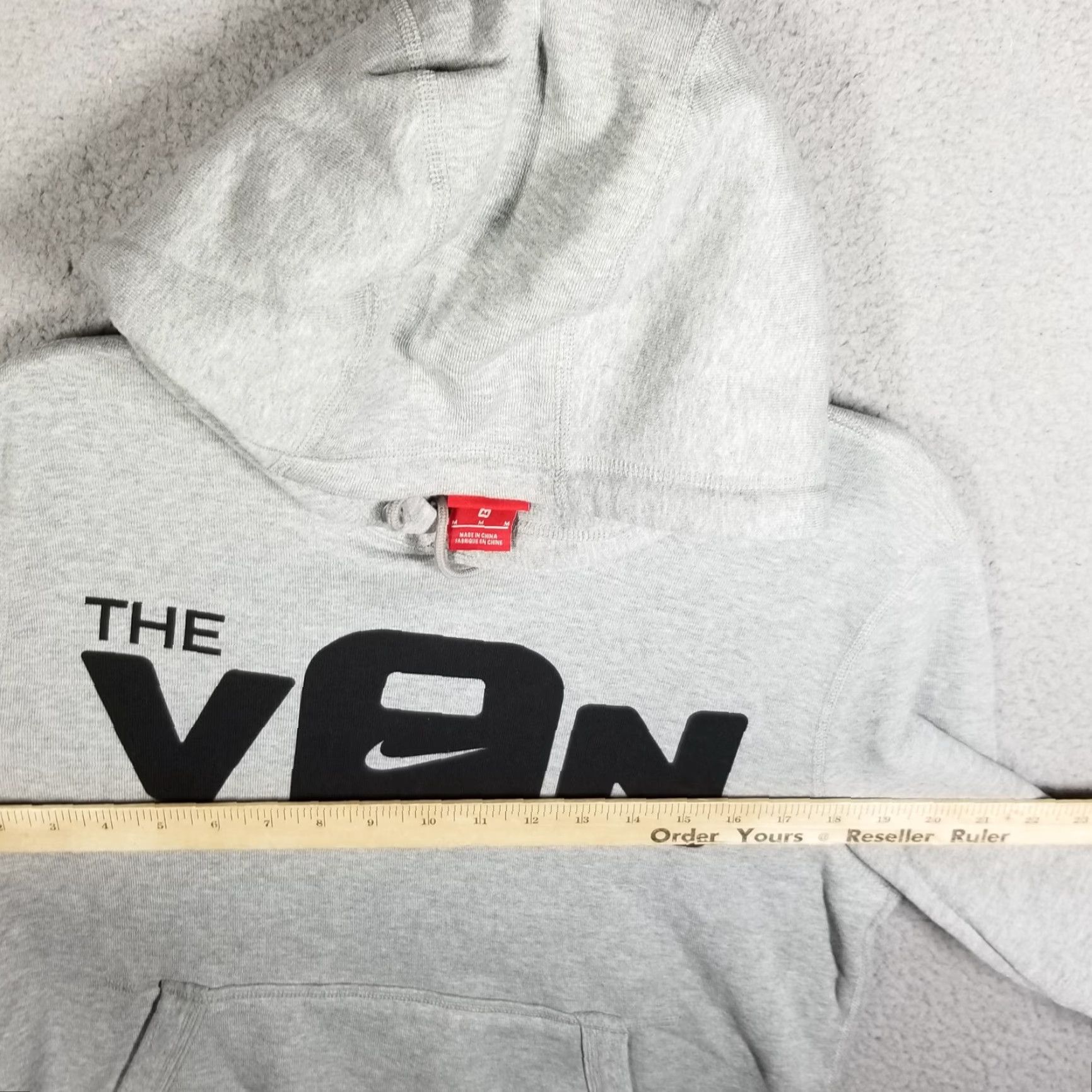 Nike VINTAGE Nike Pullover Hoodie M Adult Gray Streetwear 90s Swoosh USA Rare NWOT Size US M / EU 48-50 / 2 - 6 Thumbnail