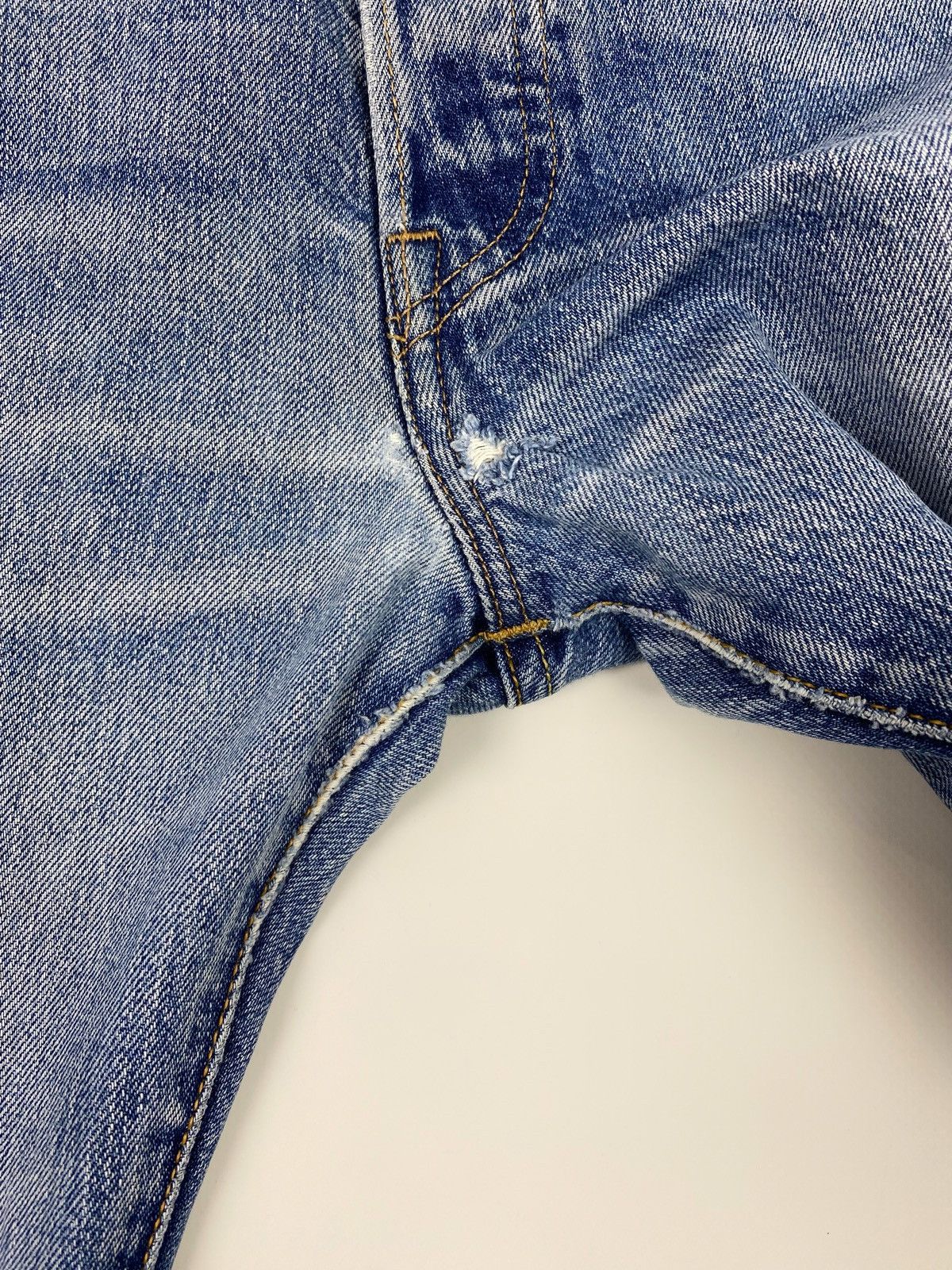 Levi's Y2K Distressed Levi’s 501 Washed Denim Pants 31X34 Size US 31 - 6 Thumbnail