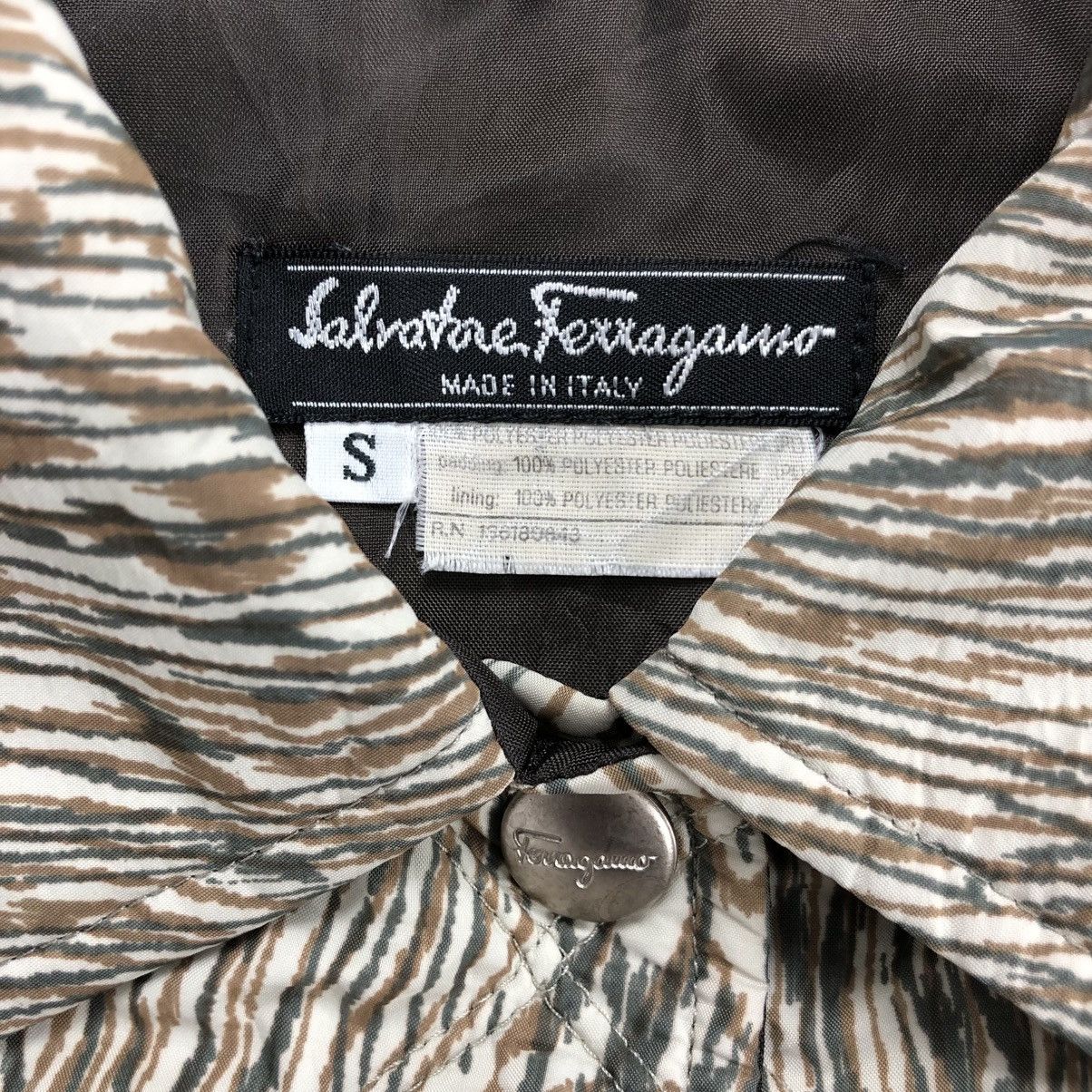 Salvatore Ferragamo × Vintage Vintage Salvatore Ferragamo Quilted Coat Jacket Size US M / EU 48-50 / 2 - 6 Thumbnail