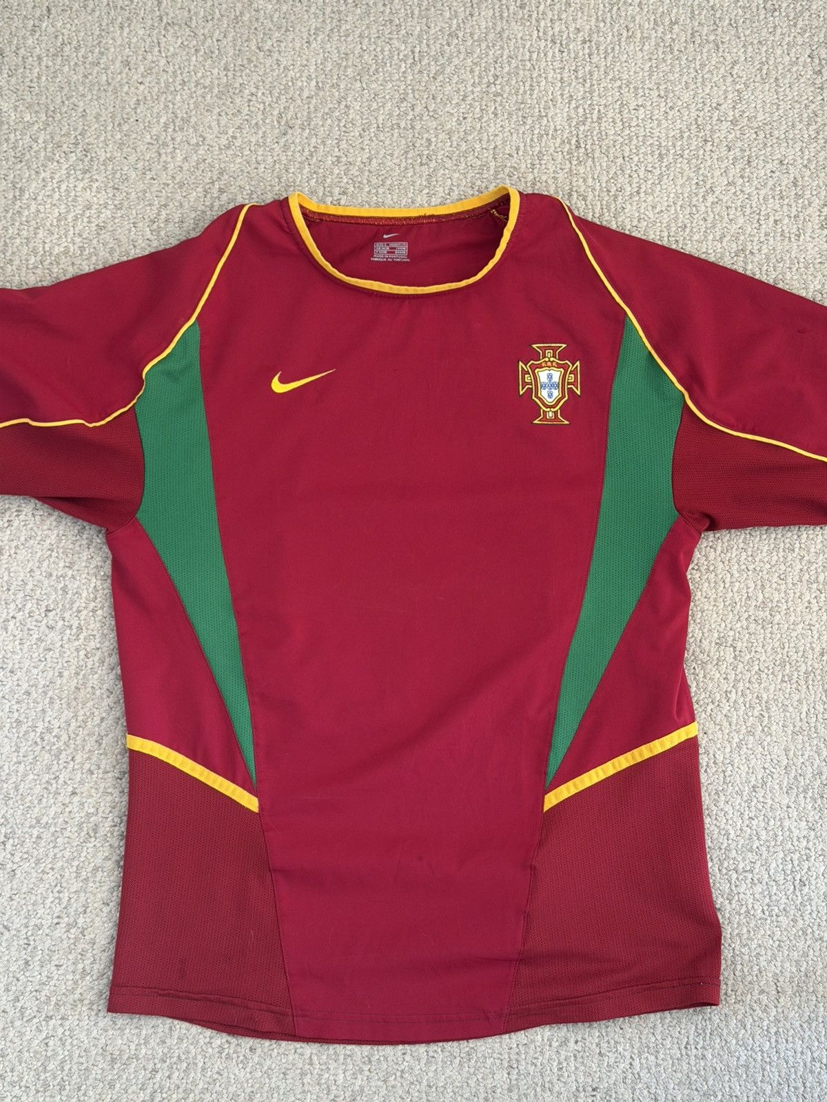 Nike Portugal 2004/05 Home Jersey - #9 PAULETA - Authentic Size US S / EU 44-46 / 1 - 1 Thumbnail