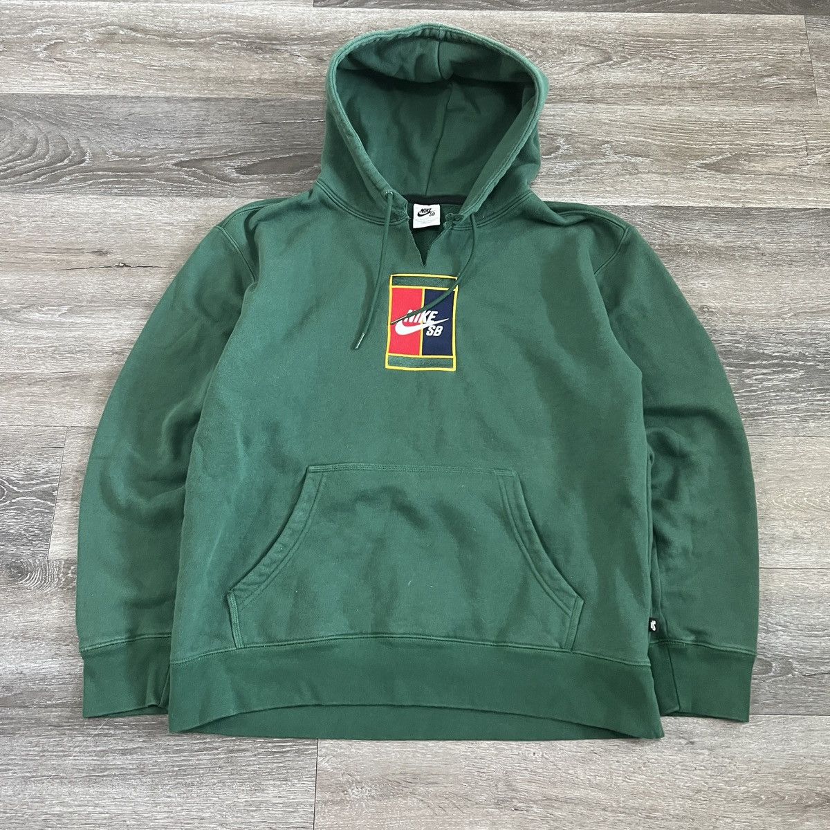 Nike Vintage Y2K NIKE SB Forrest green embroidered hoodie | Grailed