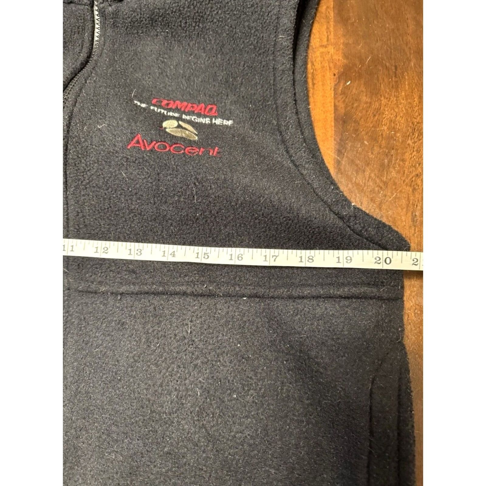 Vintage VINTAGE Hartwell Compaq Computers Black Fleece Zip Up Corporate Logo Windbreaker Vest Mens Medium Black Size US M / EU 48-50 / 2 - 6 Thumbnail