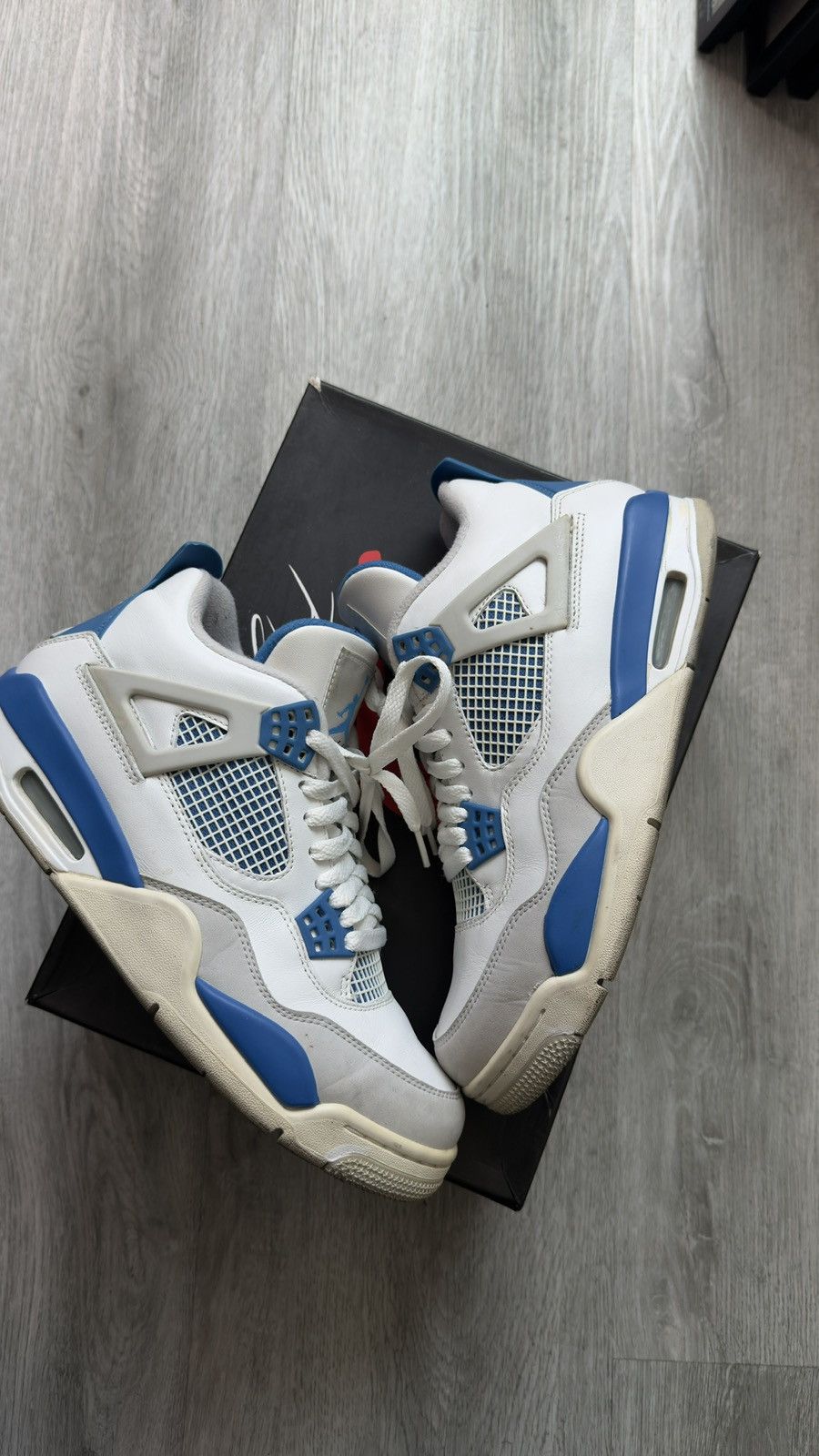 Jordan Brand Air Jordan 4 Military Blue 2012 pair Size US 8.5 / EU 41-42 - 4 Thumbnail