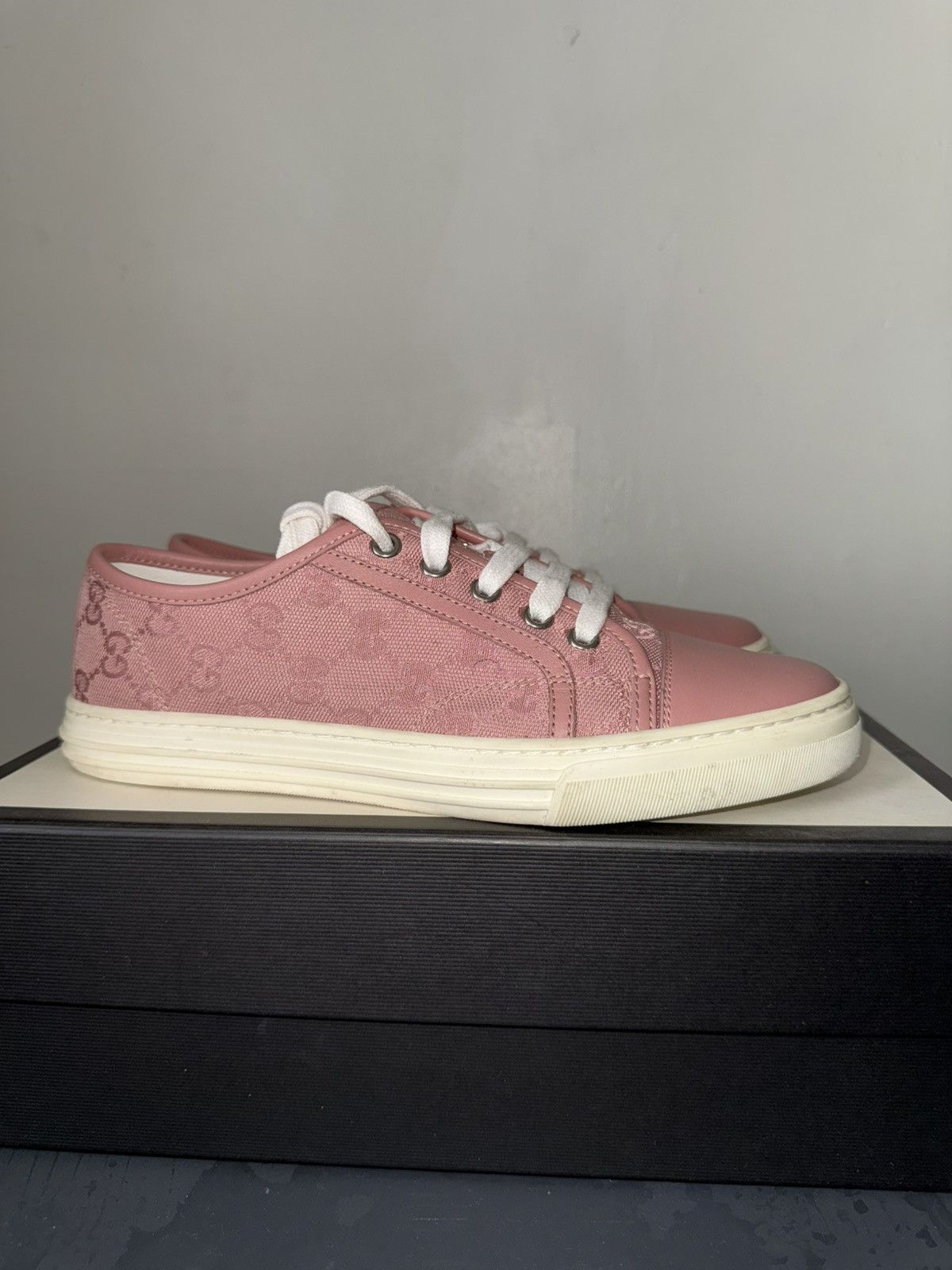 Gucci Gucci Low-top’s (Women’s) Size US 7 / IT 37 - 4 Thumbnail