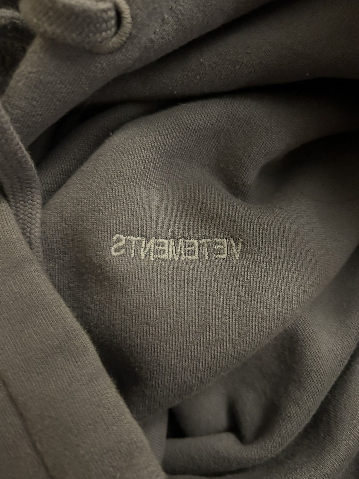 Vetements Vetements A/W 2018 Inside Out Shark Hoodie Size US L / EU 52-54 / 3 - 8 Thumbnail
