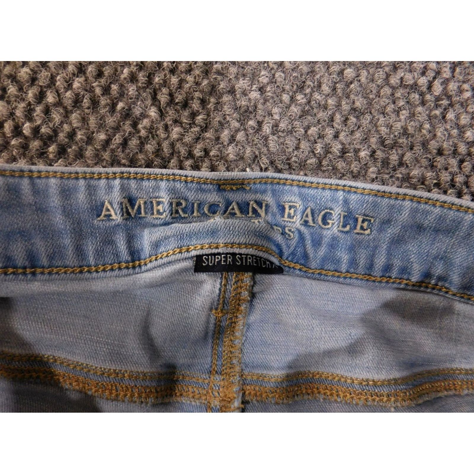 American Eagle Outfitters American Eagle Outfitters Jeans Jegging Womens Size 4 Blue Distressed Light Wash Size 27" / US 4 / IT 40 - 7 Thumbnail