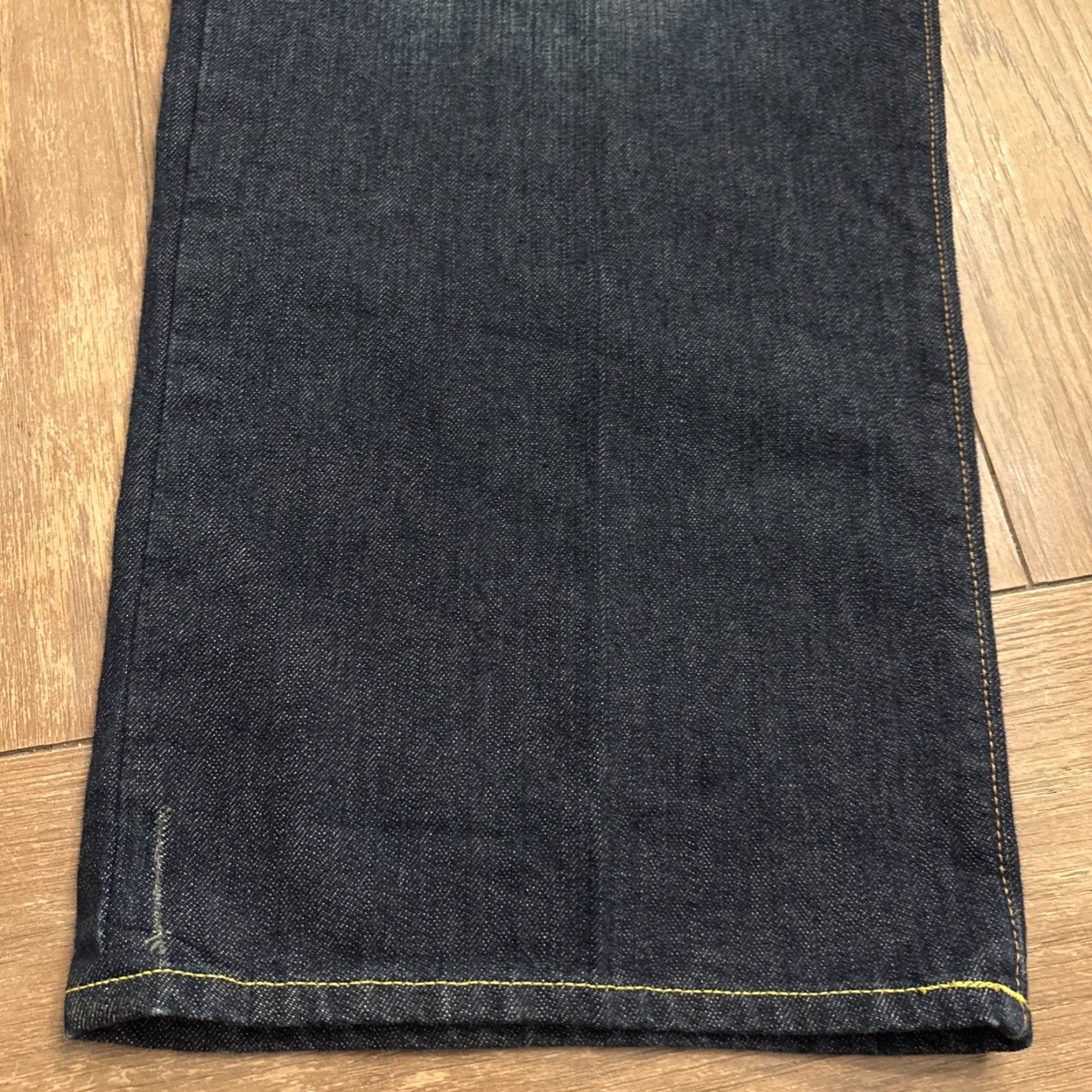 Von Dutch VINTAGE Von Dutch Jeans Bootcut Wide-Leg 40 Men Regular 33in Blue Y2K Avant Garde Vente? (remove extraneous) Size US 40 / EU 56 - 5 Thumbnail