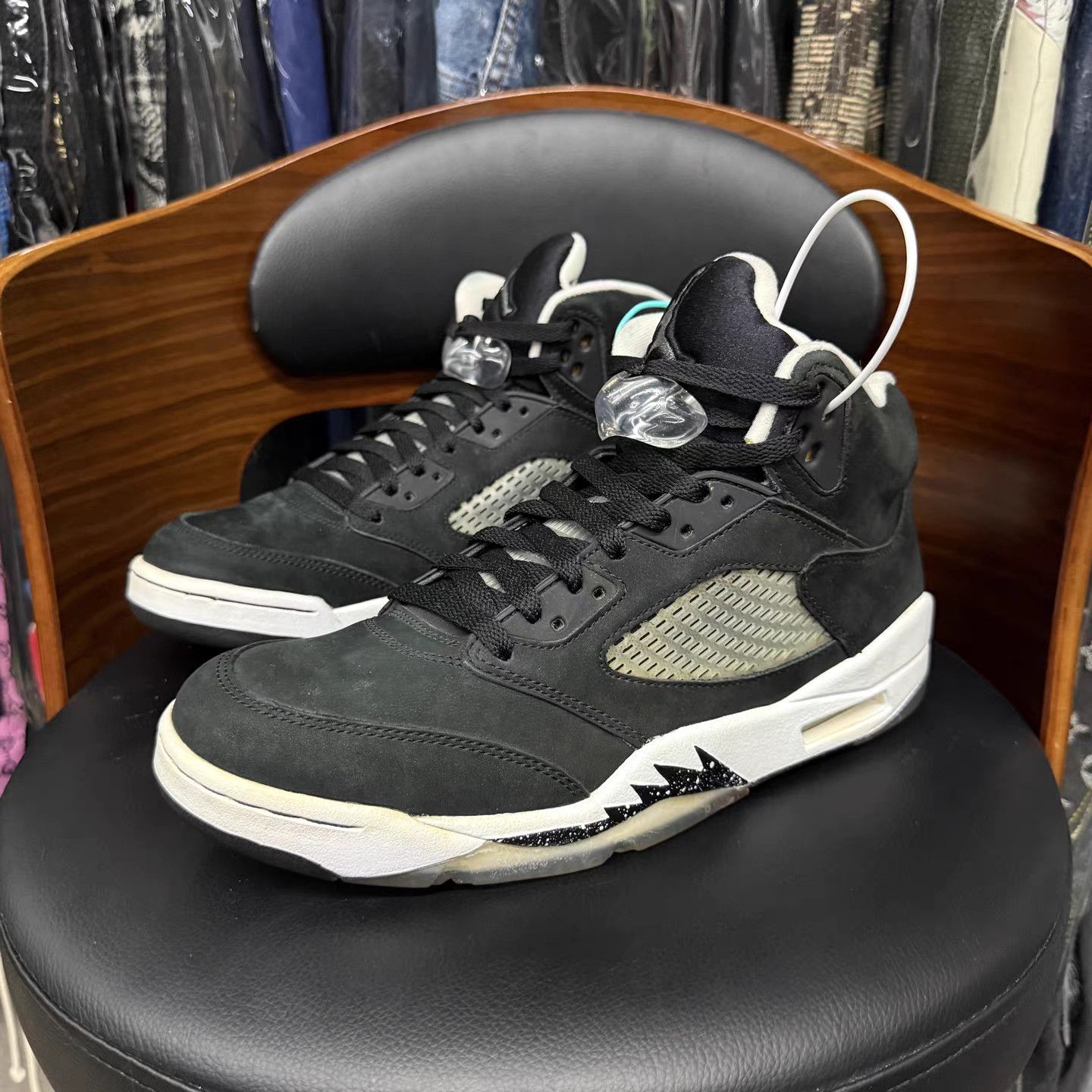 Jordan Brand Air Jordan 5 Basketball Shoes K15 Size US 10 / EU 43 - 1 Thumbnail