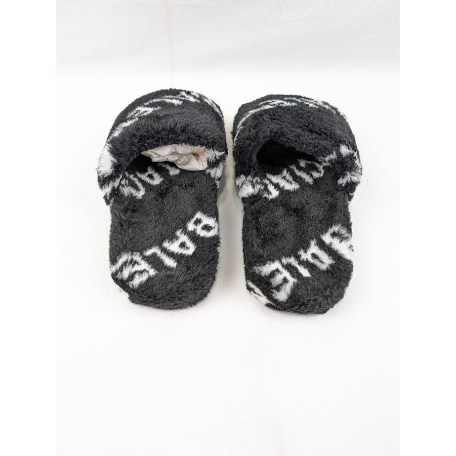 Balenciaga o1rshd1 Q:3 / Allover Logo Furry Slide in Black/White Size US 8 / EU 41 - 18 Thumbnail