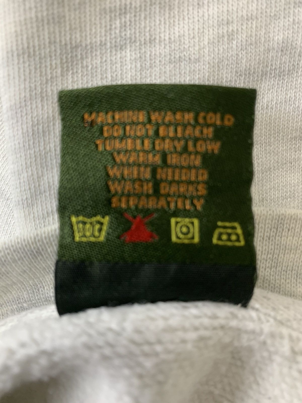 Timberland × Vintage Vintage Timberland Spell Out Streetwear Outdoor Crewneck Size US L / EU 52-54 / 3 - 9 Thumbnail