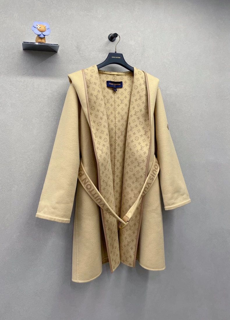 Louis Vuitton Logo printed hooded coat 2504-Nextarrow