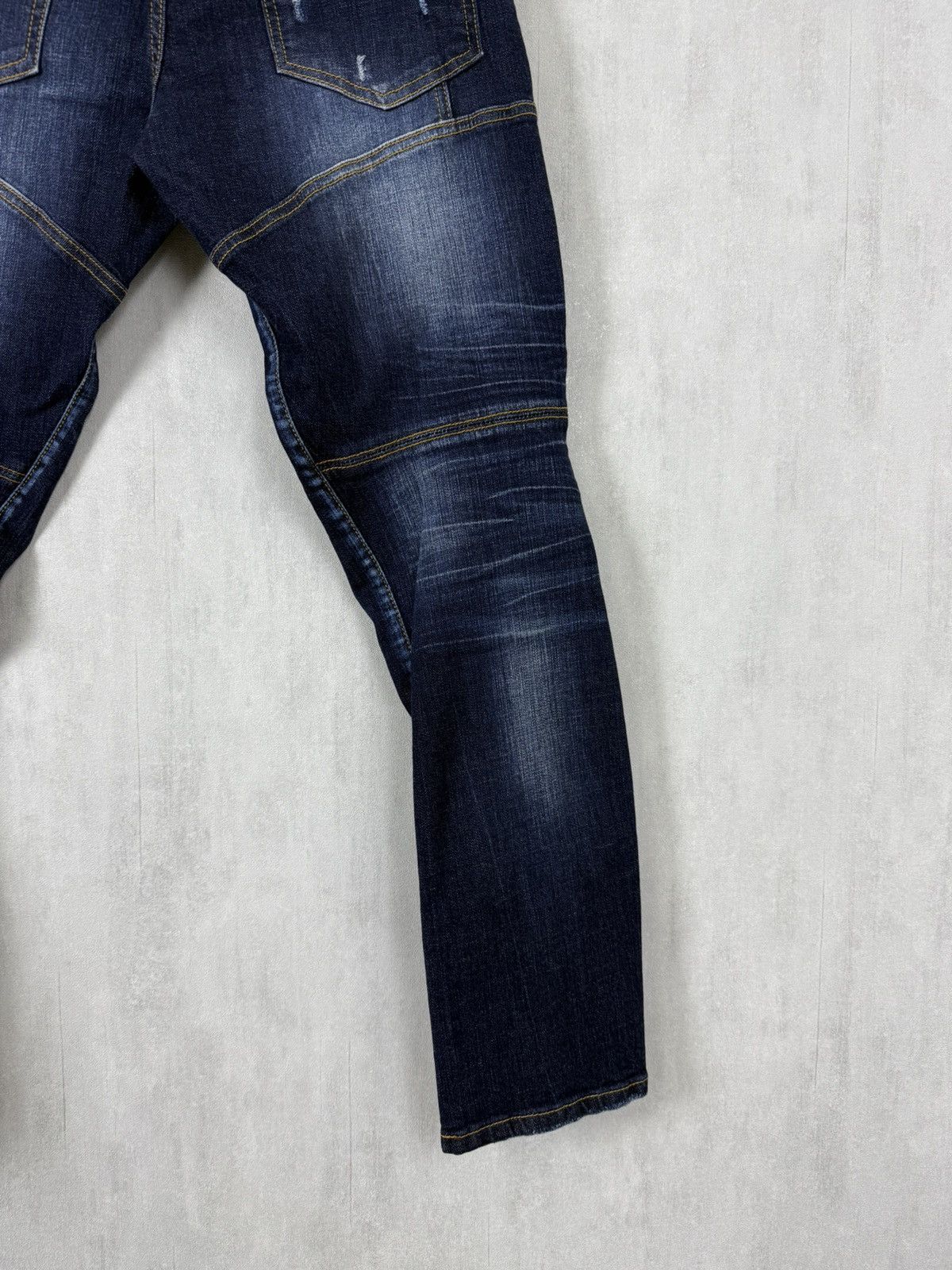 Dsquared2 Dsquared2 Men’s Classic Kenny Twist Denim Jeans Pants Siz 50 Size US 33 - 12 Thumbnail