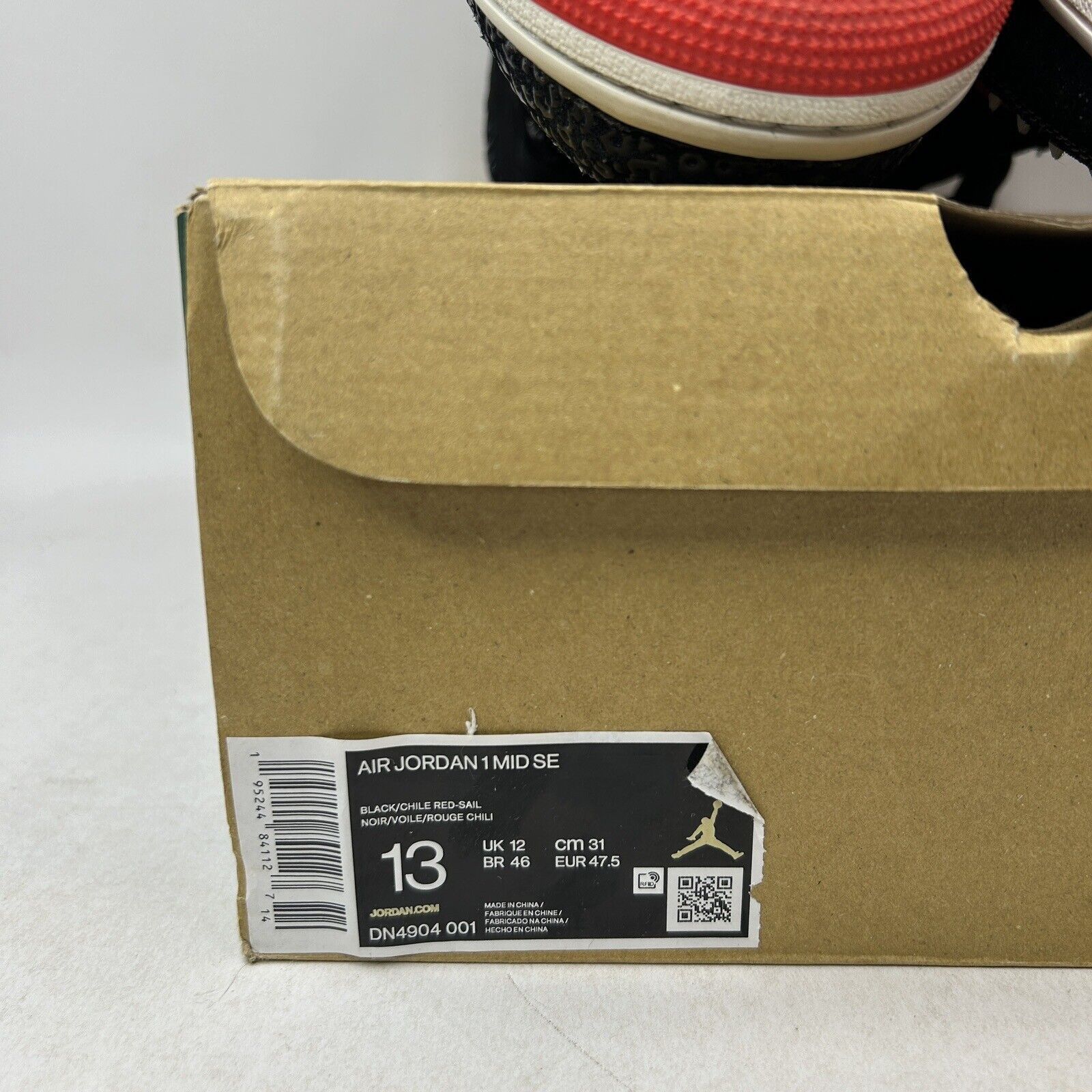 Nike Nike Shoes Air Jordan 1 Mid SE “Siempre Familia” 2024 Size US 13 / EU 46 - 8 Thumbnail