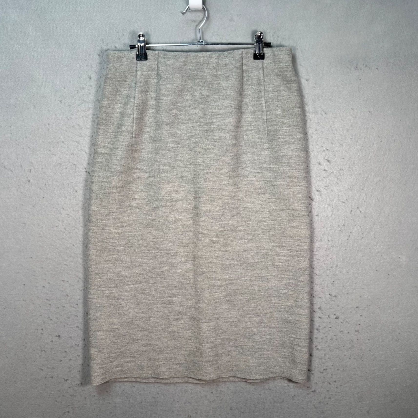 Club Monaco Club Monaco Gray Wool Pencil Skirt Womens Size 8 Size 30" / US 8 / IT 44 - 2 Thumbnail