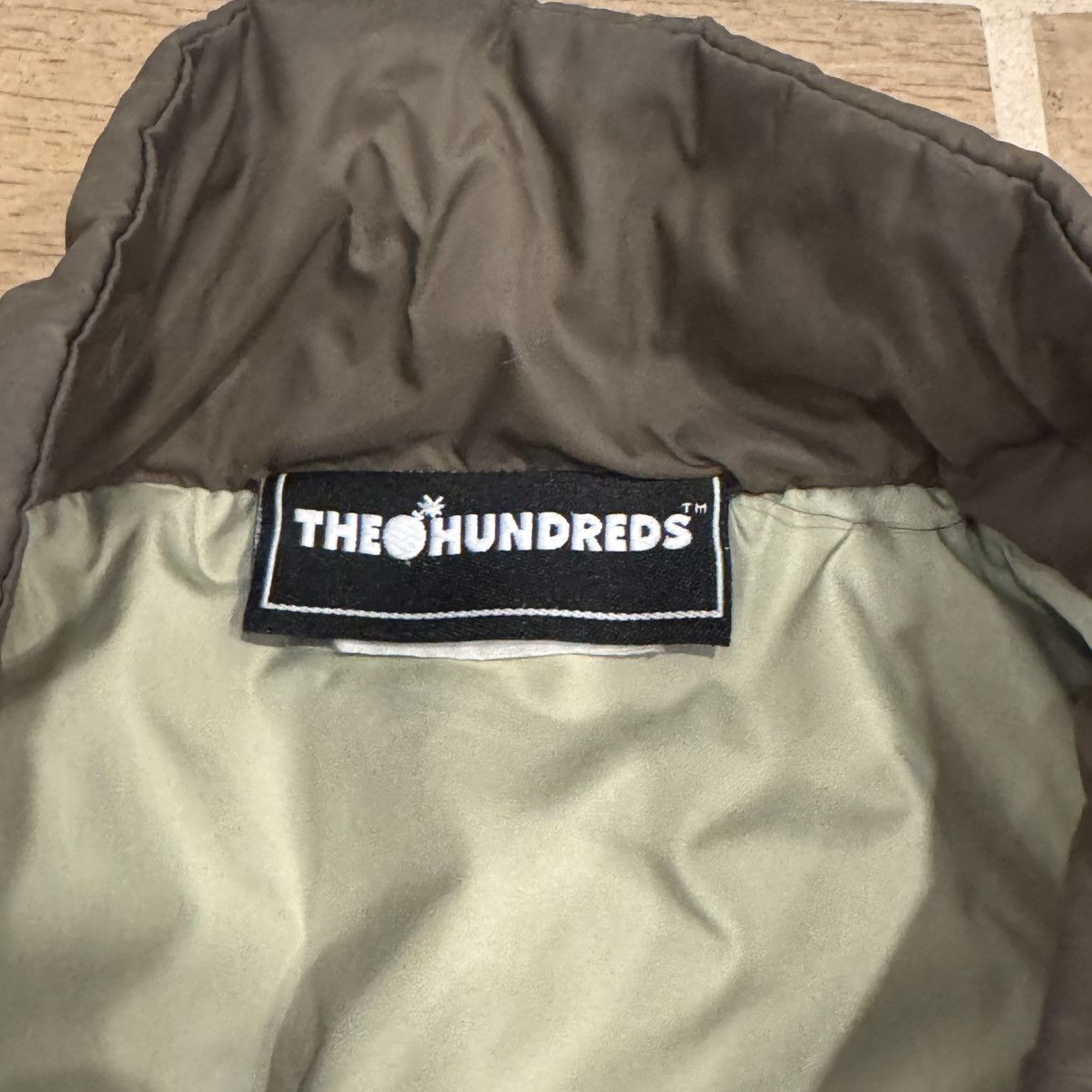 The Hundreds × Vintage The Hundreds Military Green Flag Quilted Puffer Jacket Coat Size US L / EU 52-54 / 3 - 9 Thumbnail