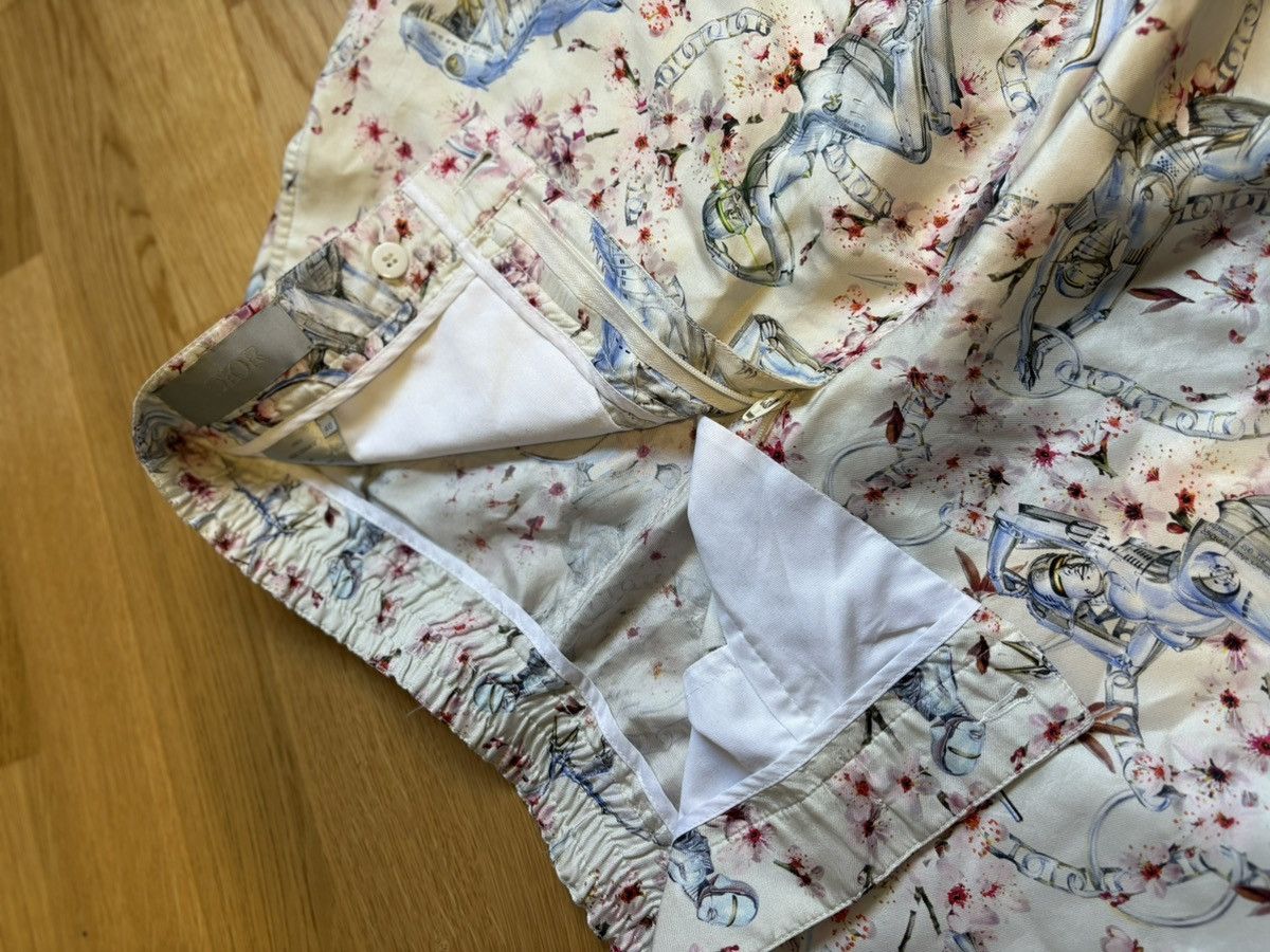 Dior Dior silk shorts Size US 30 / EU 46 - 12 Thumbnail