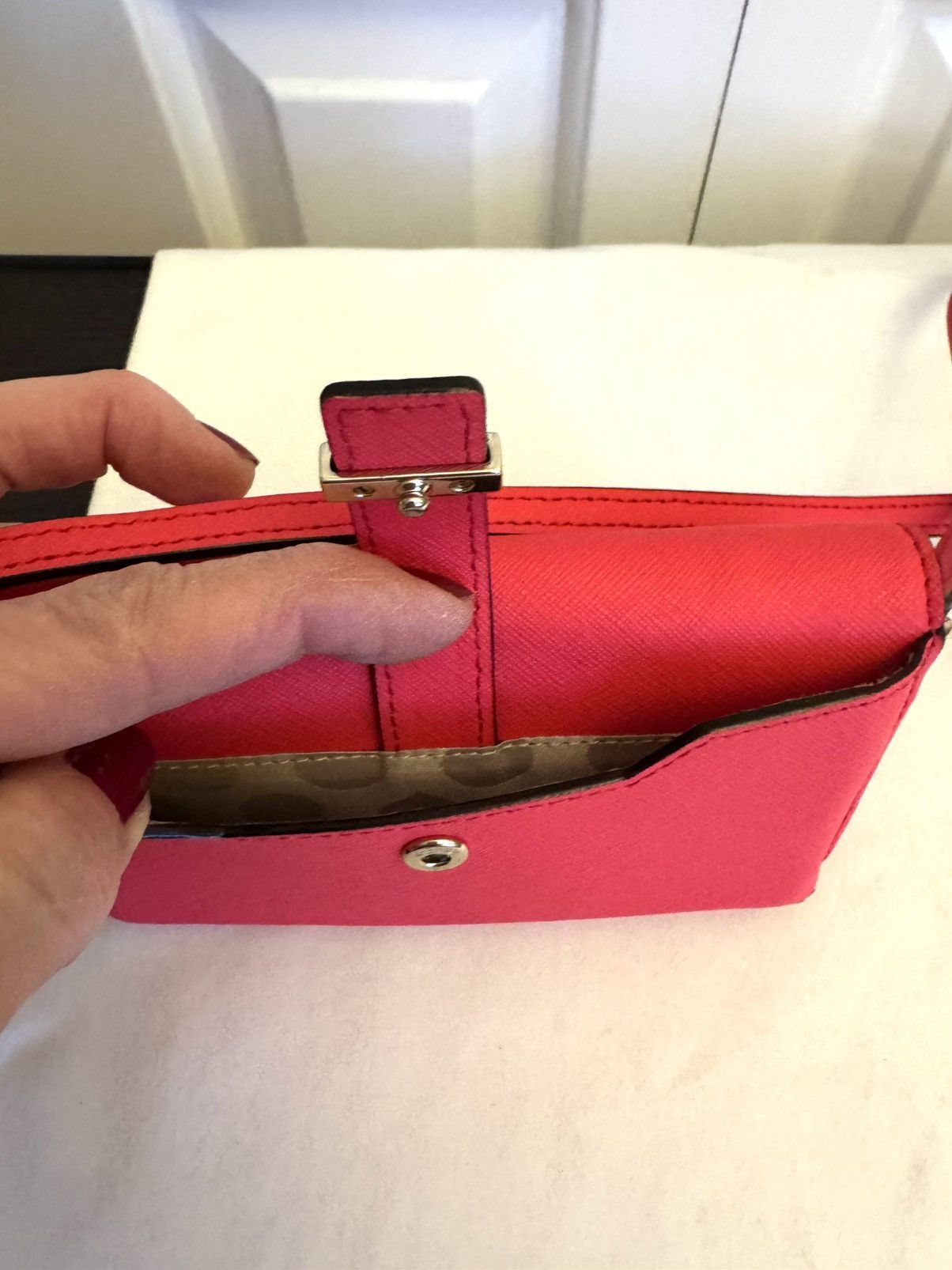 Kate Spade KATE SPADE Red Saffiano Leather Crossbody Wallet NWOT Size ONE SIZE - 5 Thumbnail
