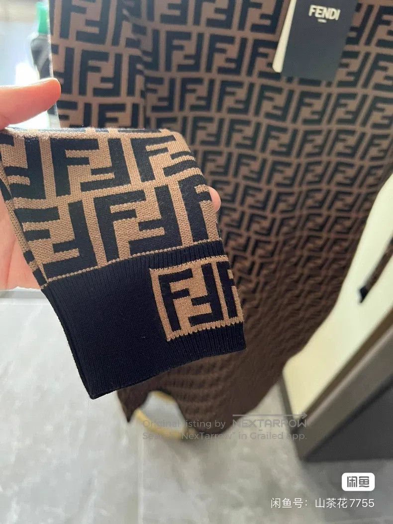 Fendi Fendi Classic Monogram Dress, Coffee Background with Black Size XS / US 0-2 / IT 36-38 - 7 Thumbnail