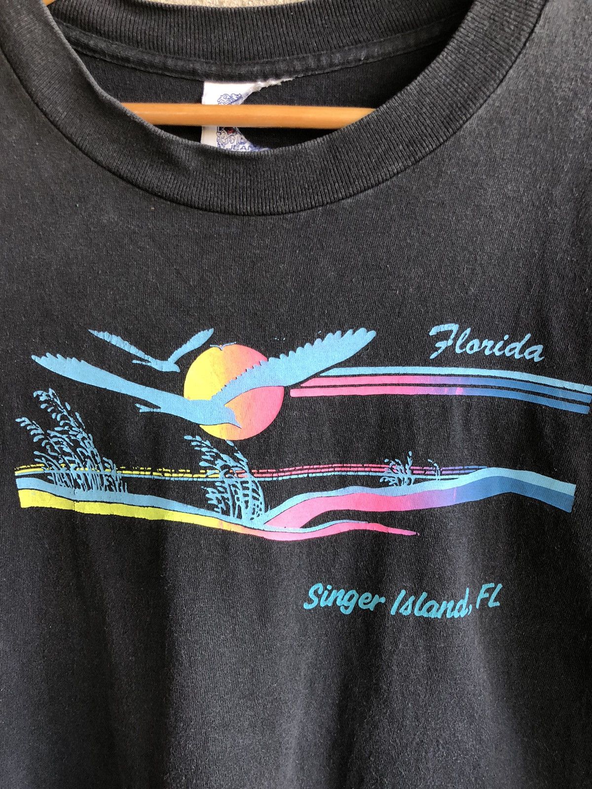 Vintage Vintage Florida Singer Island FL T Shirt Size US M / EU 48-50 / 2 - 3 Thumbnail