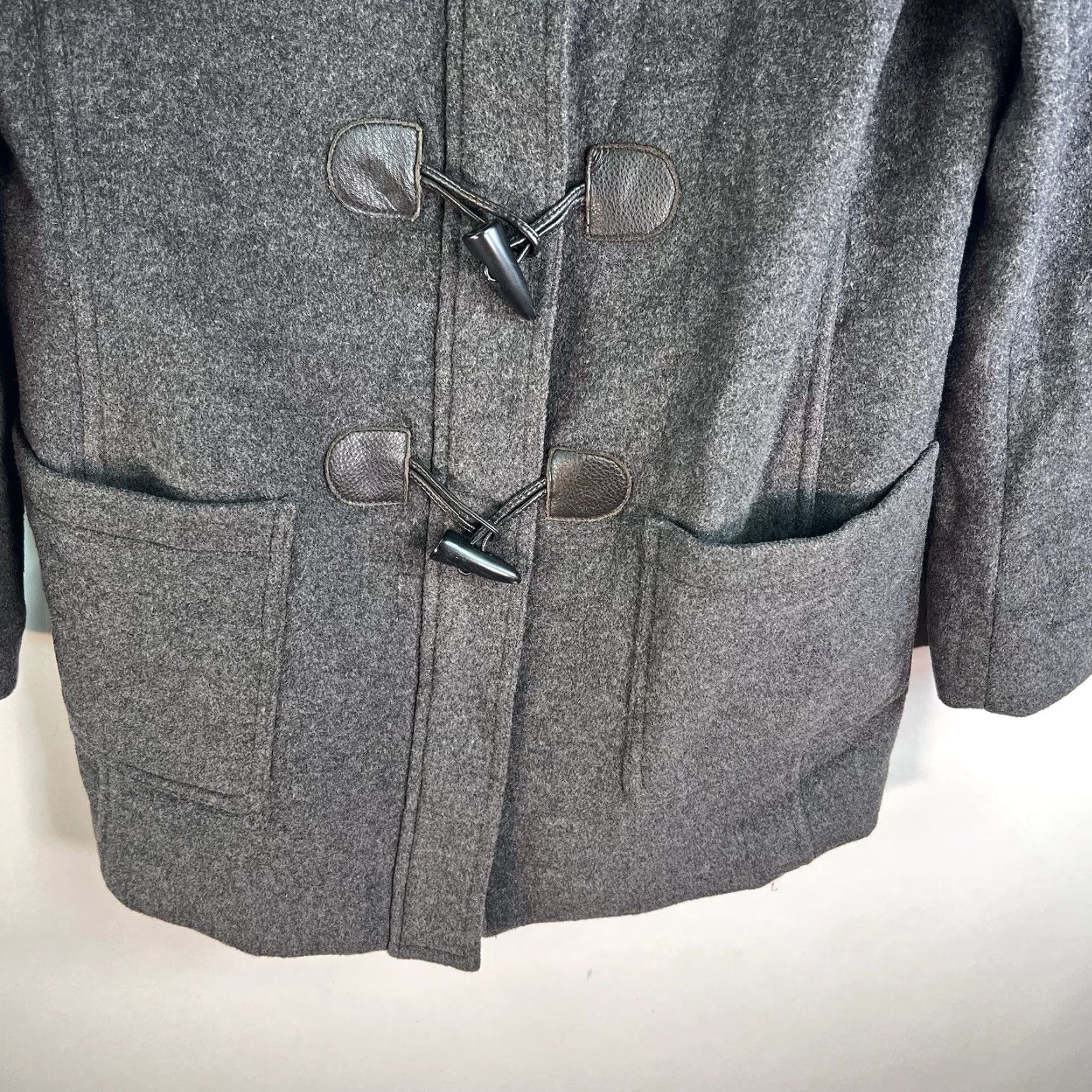 Brooks Brothers VINTAGE Brooks Brothers Wool Blend Jacket Women Size 6 Hooded Casual Fall Winter Size M / US 6-8 / IT 42-44 - 4 Thumbnail