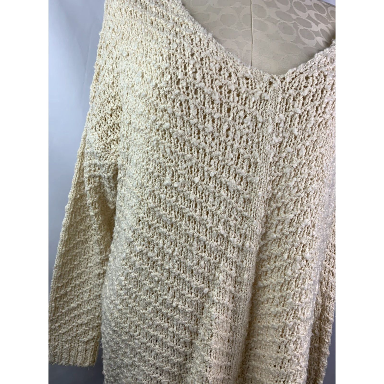ASTR The Label Medium Astr the Label Women's Cream Open Weave Nubby Long Sleeve Sweater Comfy Size M / US 6-8 / IT 42-44 - 4 Thumbnail
