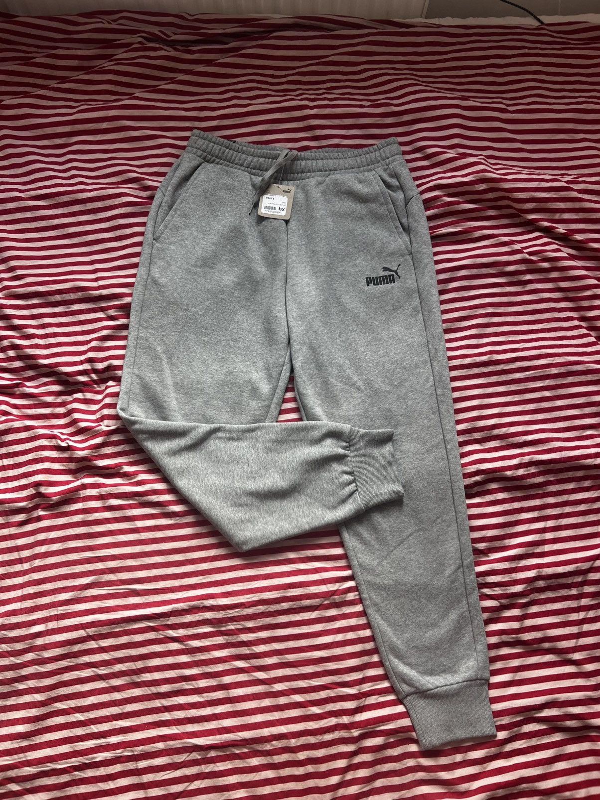 Puma New, authentic Puma men's sweatpants with tags, size L Size US 34 / EU 50 - 2 Thumbnail