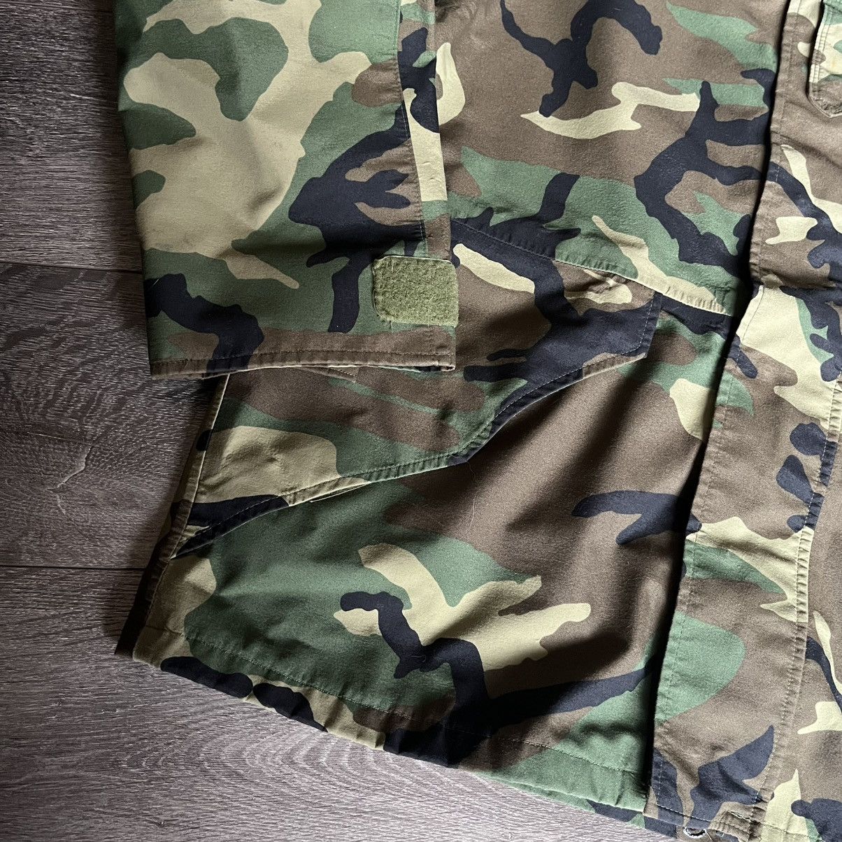 Vintage Vintage 1990s US Military Army Cold Weather Camo Print Parka Size US M / EU 48-50 / 2 - 6 Thumbnail