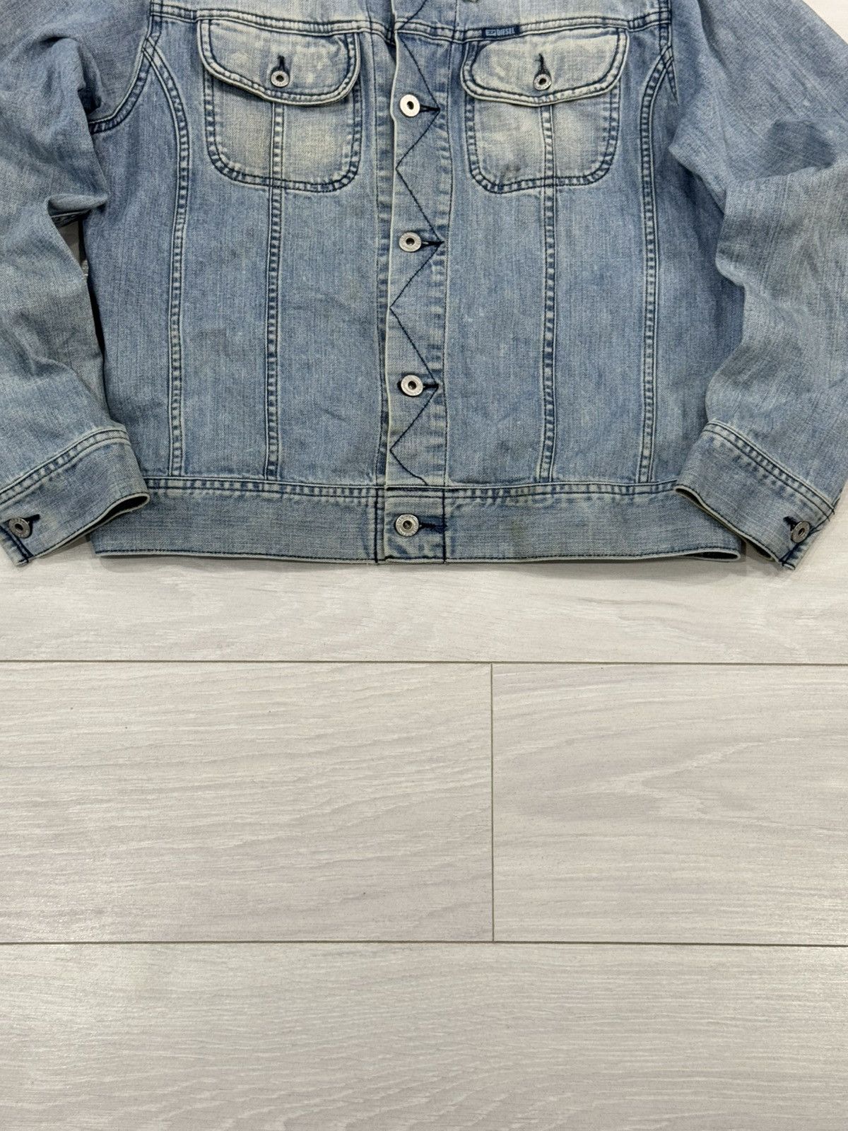 Diesel Y2K Diesel Unique Distressed 90s Denim Jacket Size XL / US 12-14 / IT 48-50 - 5 Thumbnail