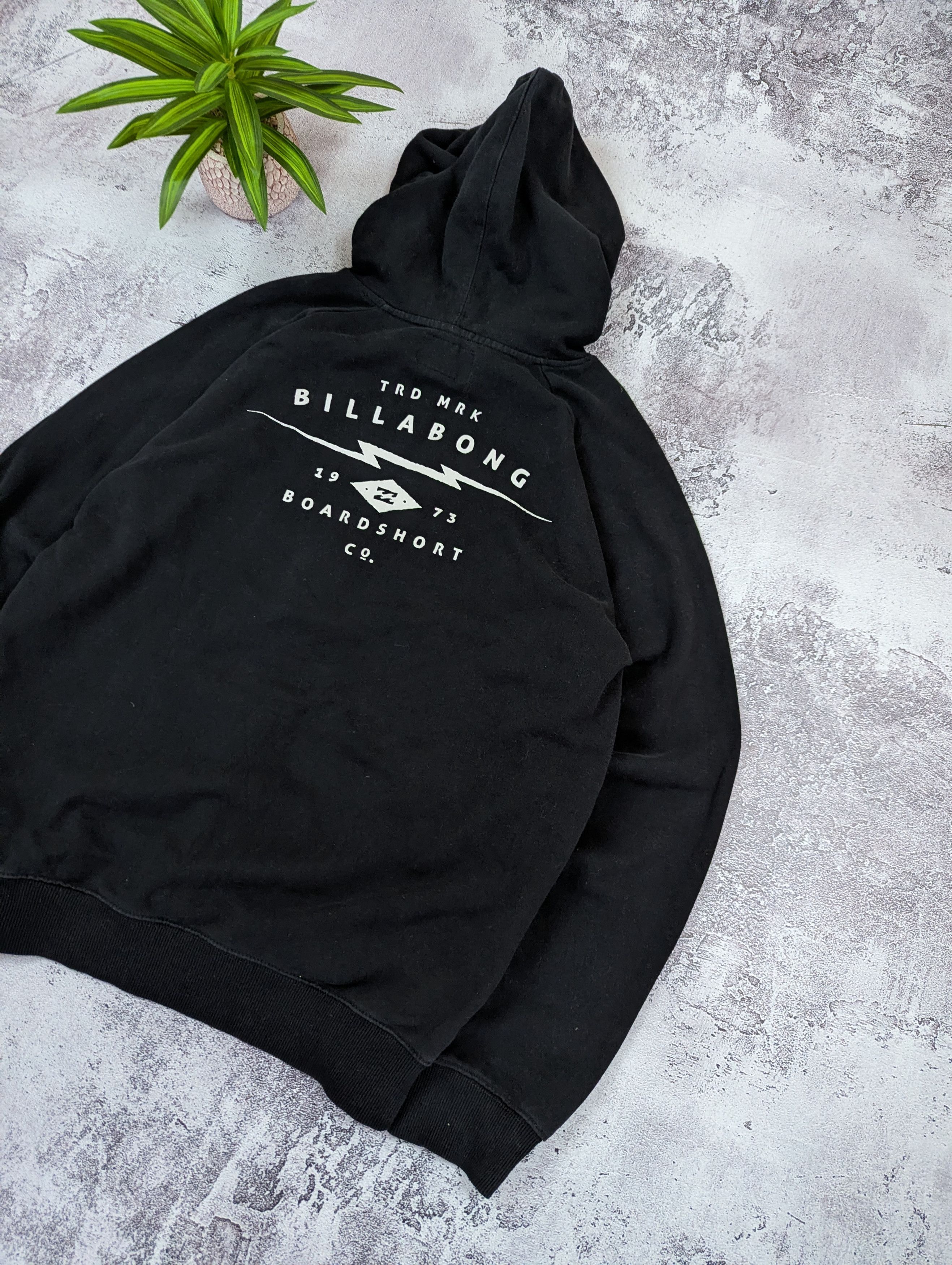 Billabong Billabong Hoodie Black Logo Surf Skate Size L Vintage Size US L / EU 52-54 / 3 - 7 Thumbnail