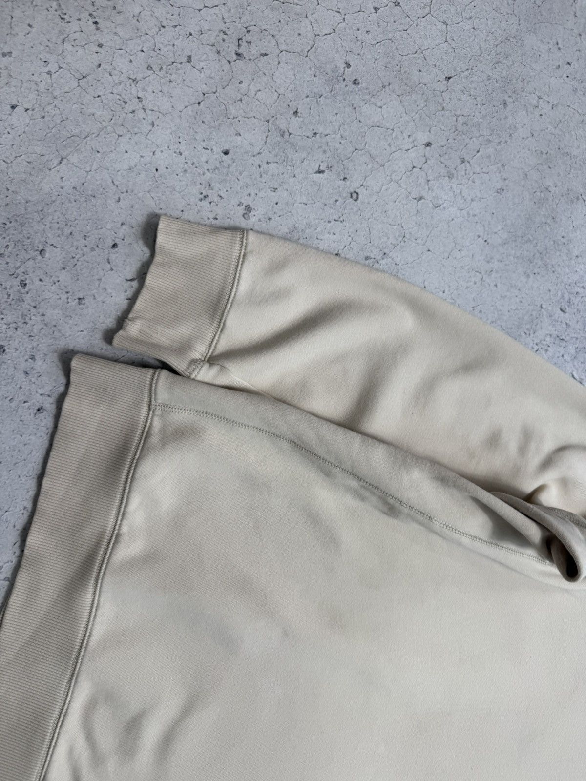 Nike Vintage Nike Beige Sweatshirt Y2K Hype Size US L / EU 52-54 / 3 - 3 Thumbnail