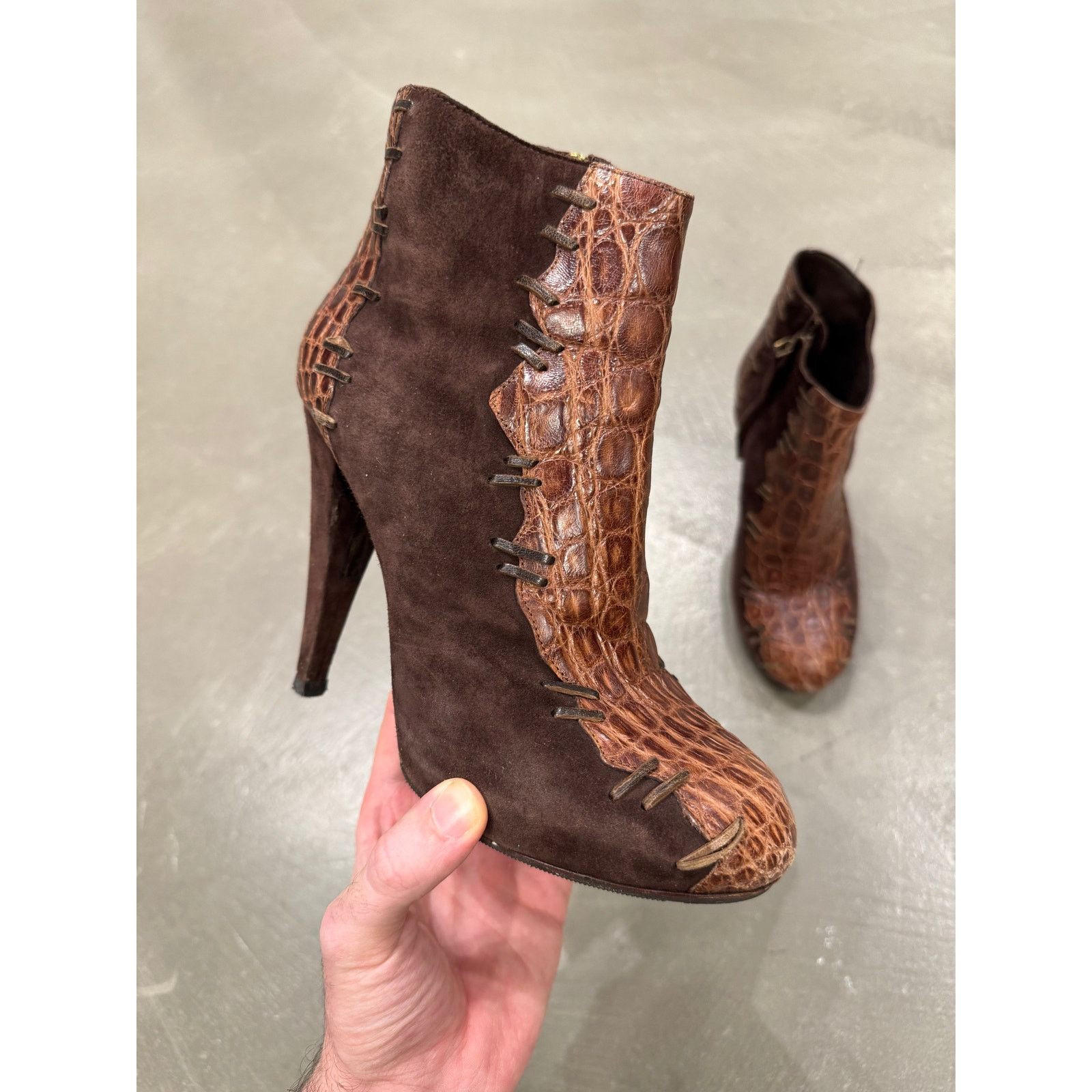 Roberto Cavalli 2000s Cavalli real alligator crocodile and suede ankle boots Size US 7 / IT 37 - 5 Thumbnail