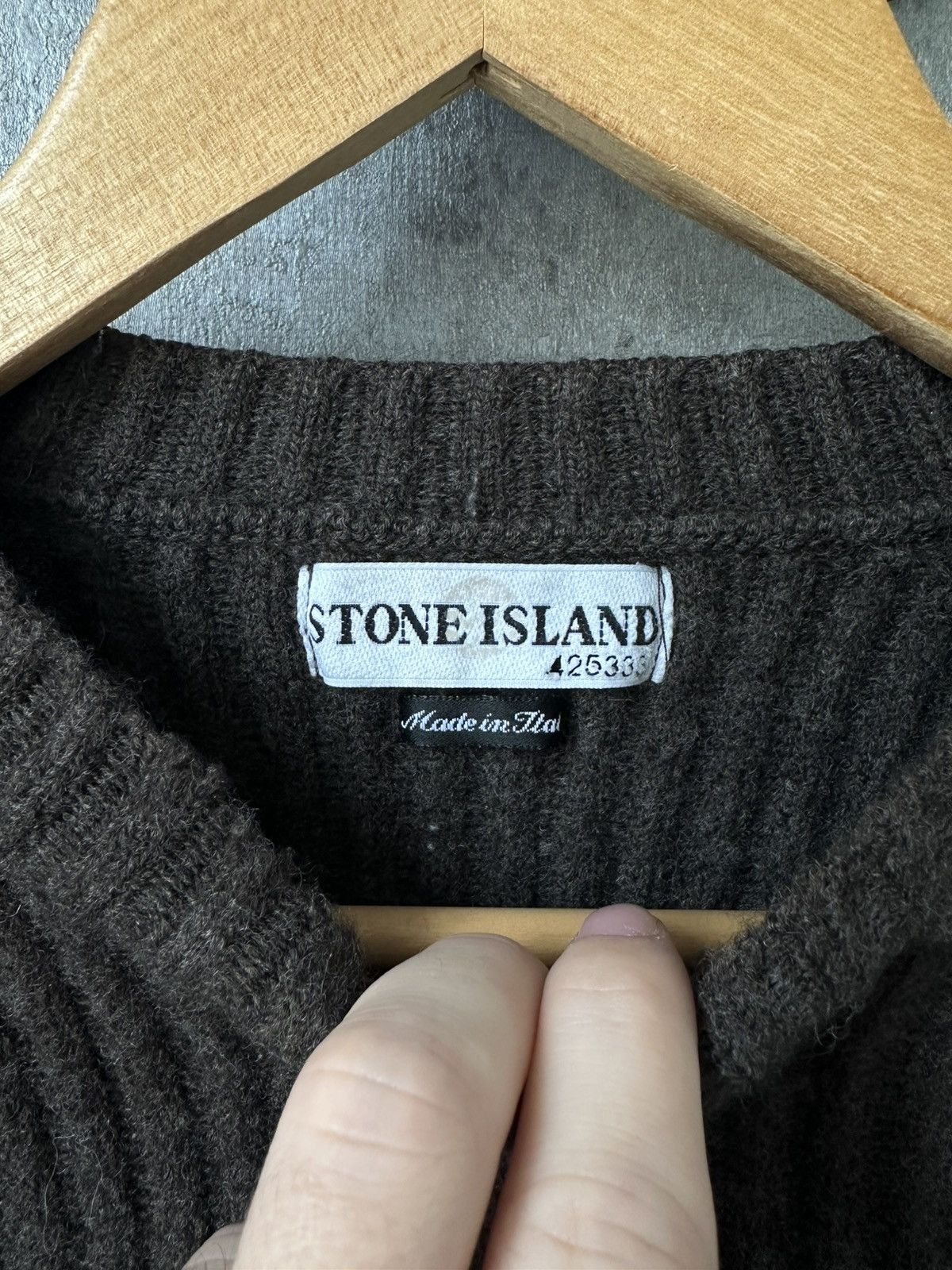 Stone Island Stone island/ Winter 2001 sweater 100% wool Size US M / EU 48-50 / 2 - 6 Thumbnail