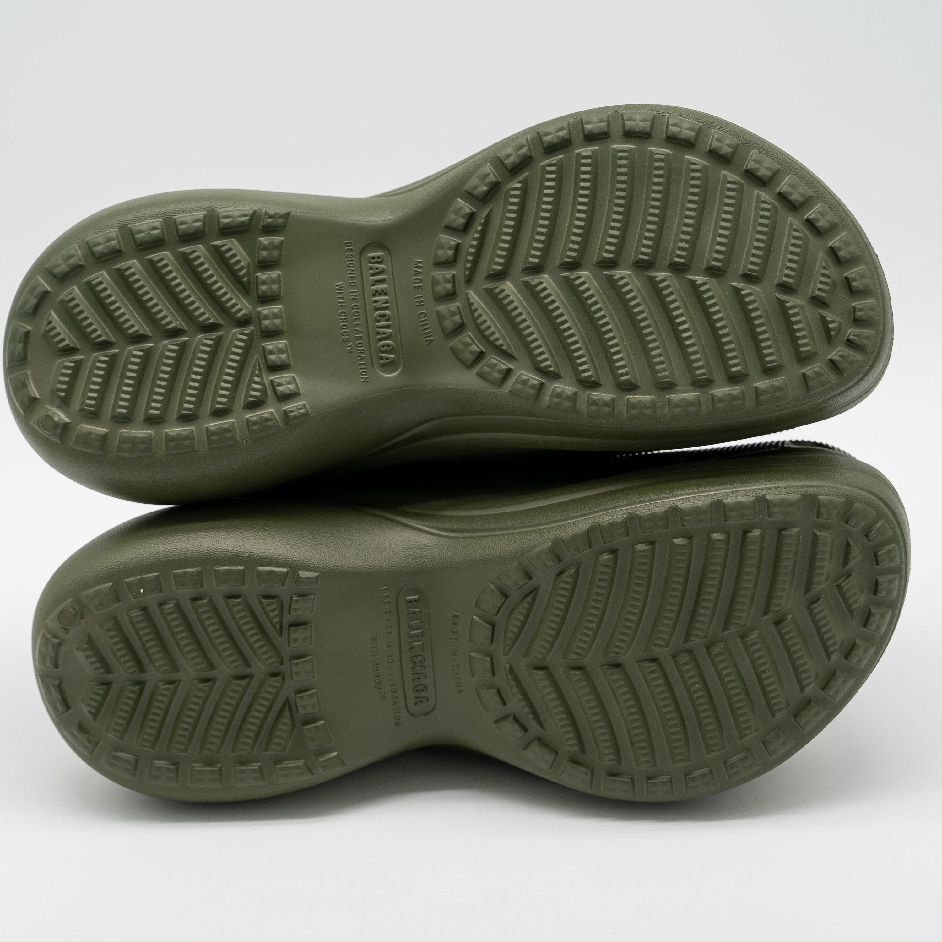 Balenciaga × Crocs 43 - Balenciaga Crocs Mule Green Khaki Slide Sandal Platform Size US 10 / EU 43 - 6 Thumbnail