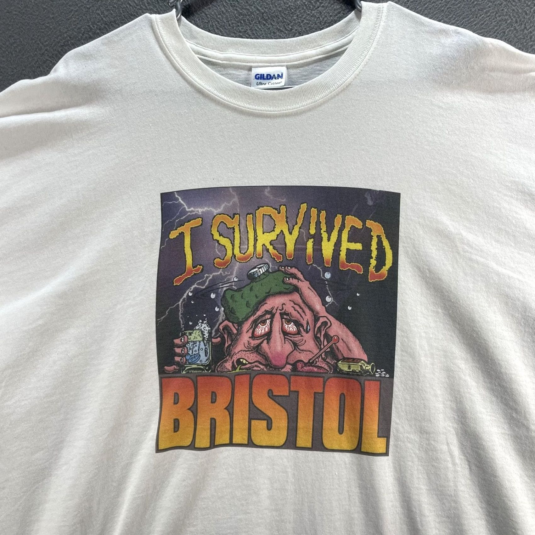 Gildan I Survived Bristol Shirt Mens 2XL White Graphic Funny Cartoon Nascar Racing T-Shirt Crew Neck Short Sleeve Gildan Ultra Cotton Vintage Not Applicable Size US XXL / EU 58 / 5 - 2 Thumbnail