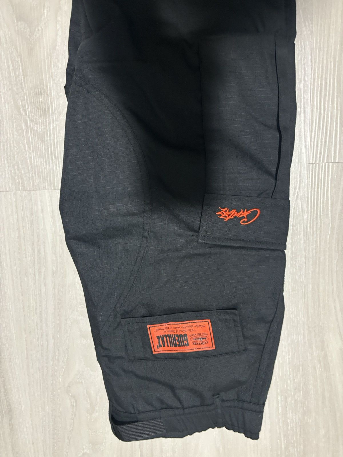 Other Corteiz Guerilla Cargo Pants Black Size Medium Size US 31 - 3 Thumbnail